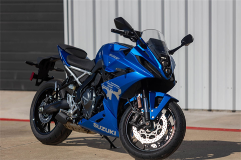 New 2026 Suzuki GSX-8R Metallic Triton Blue