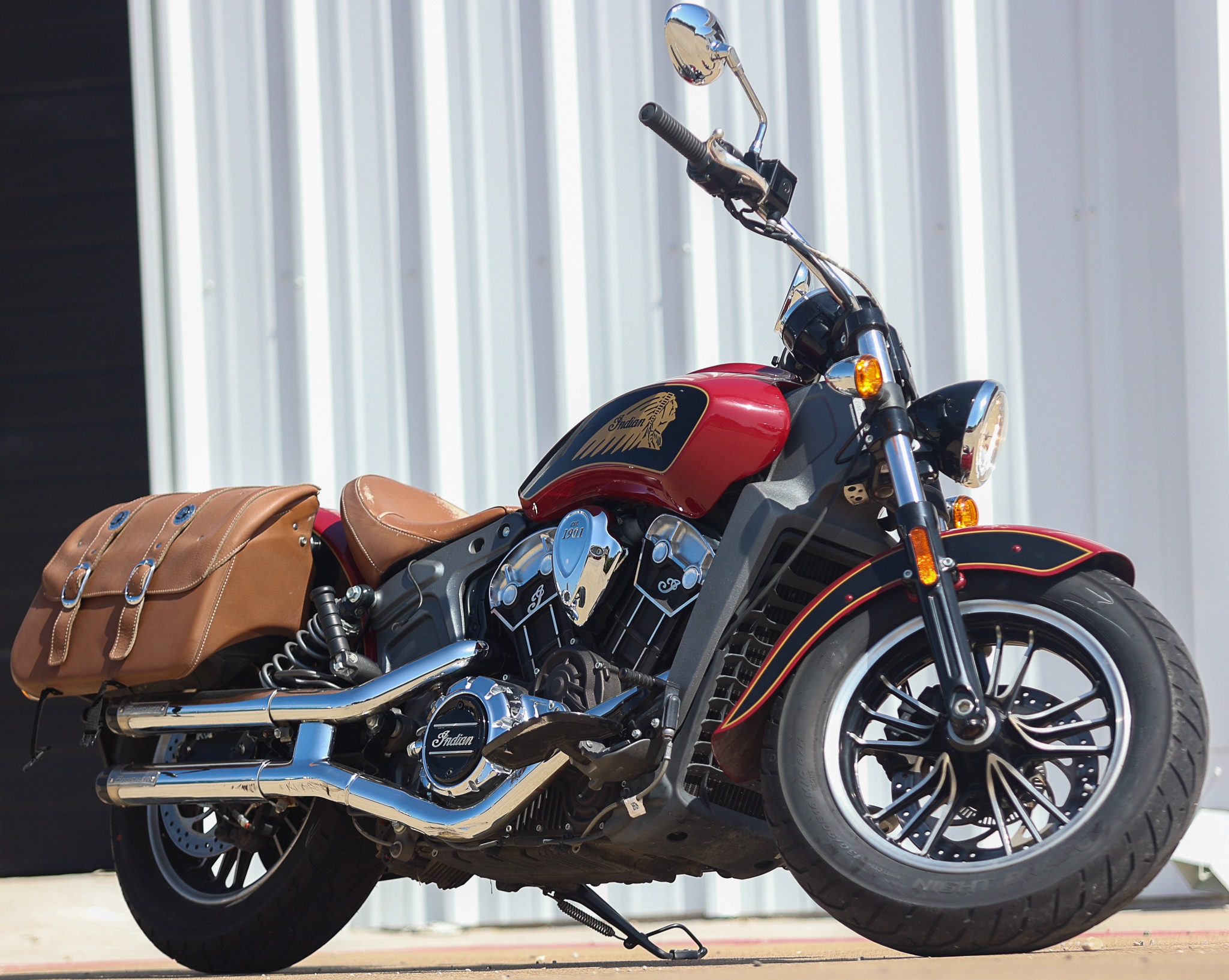 2019 Indian Motorcycle SCOUT (ABS, TWO-TONE)