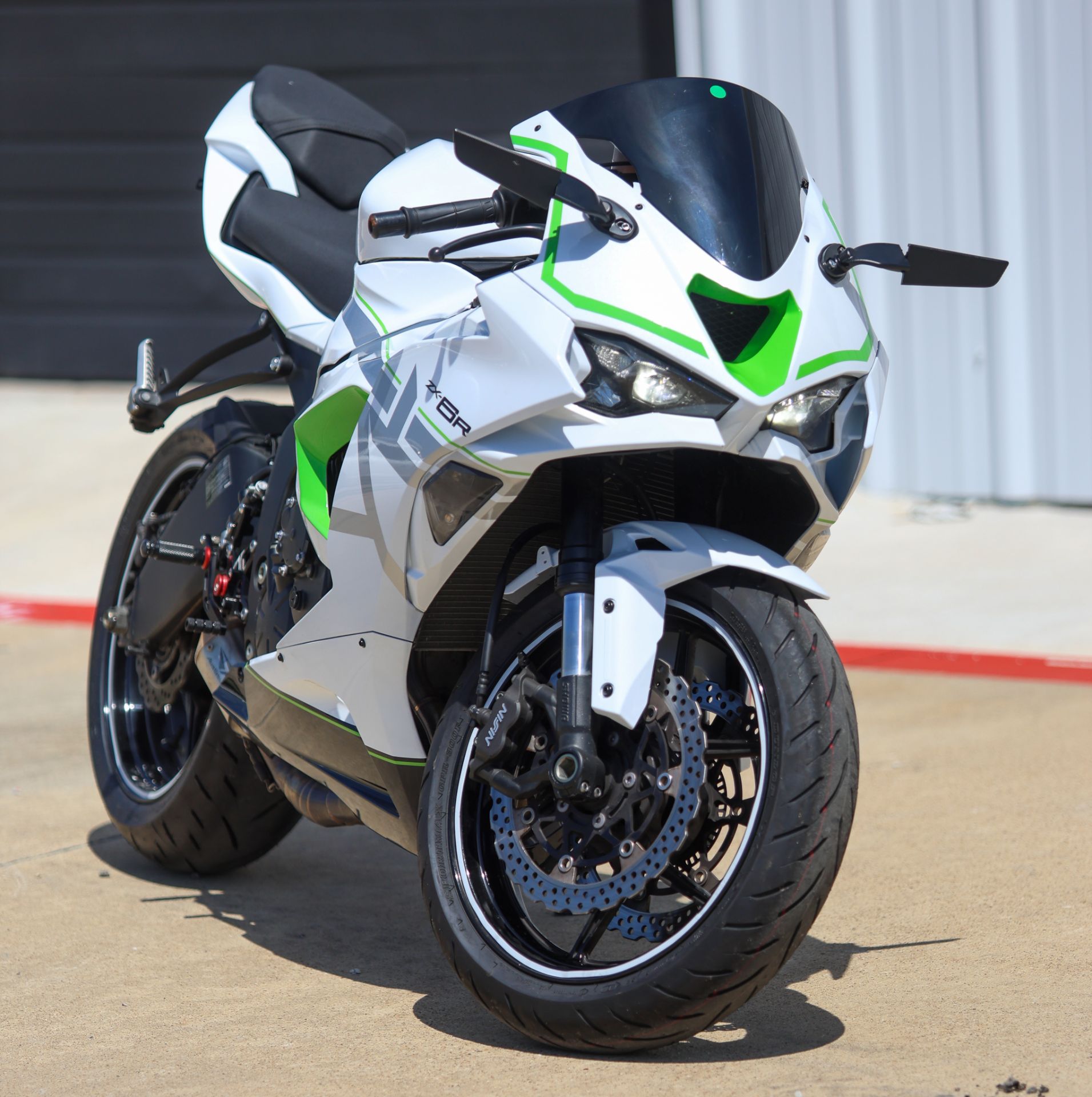 Used 2025 Kawasaki Ninja® ZX™-6R KRT Edition ABS BLACK/WHITE