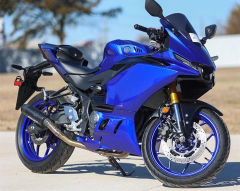 Used 2025 Yamaha YZF-R3 Blue