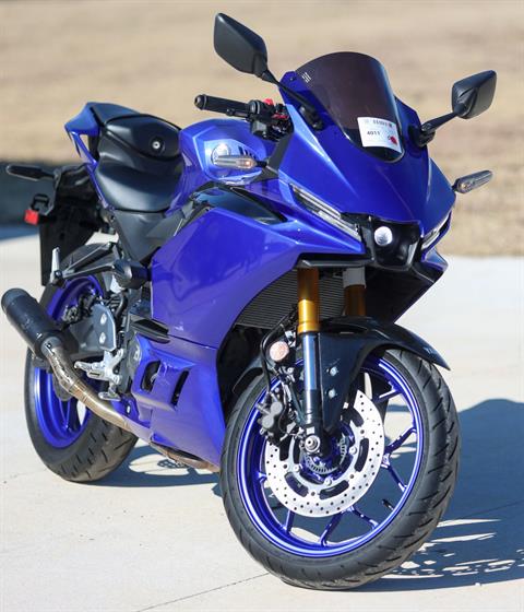Used 2025 Yamaha YZF-R3 Blue