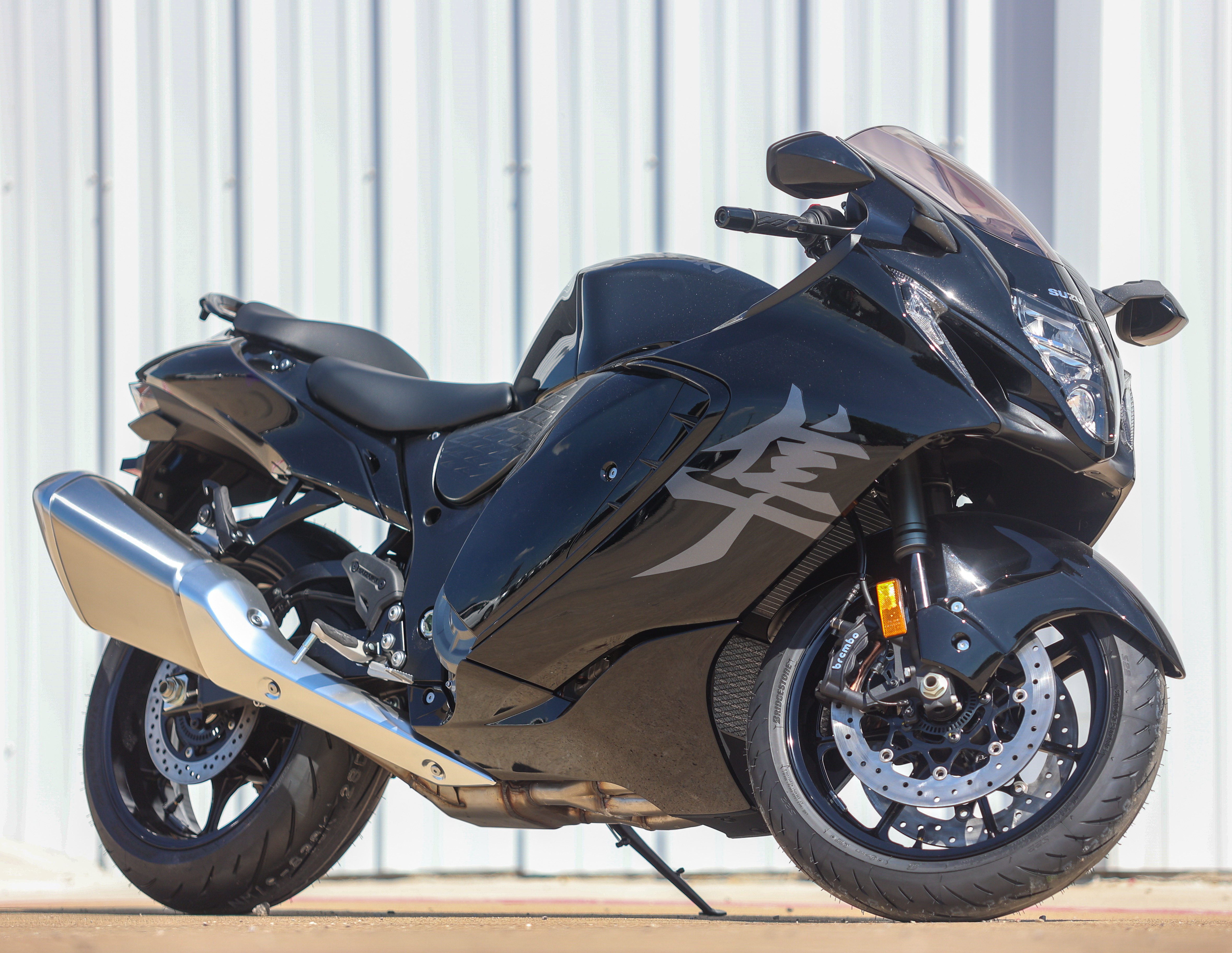 New 2027 Suzuki Hayabusa Glass Sparkle Black