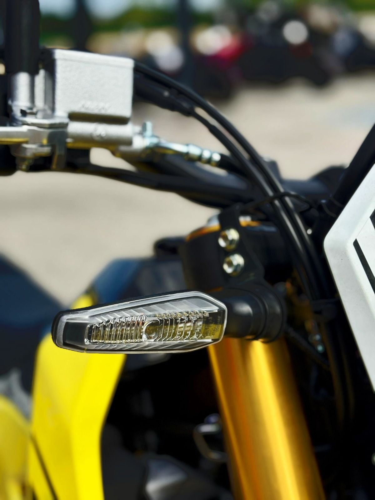 New 2025 Suzuki DR-Z4S Yellow