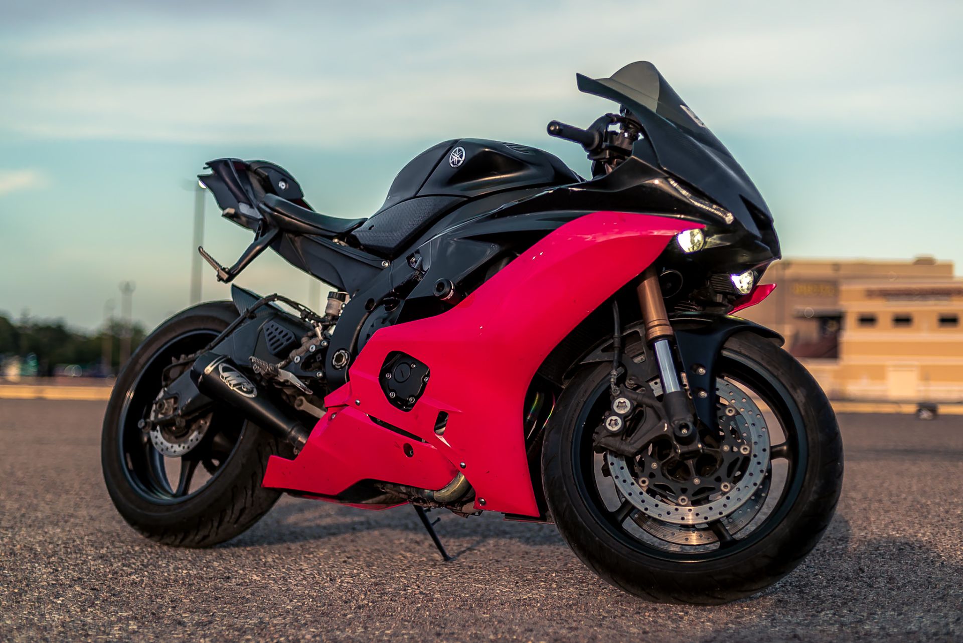 Used 2017 Yamaha YZF-R6 BLACK/PINK