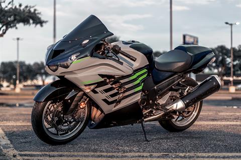 のりたま Kawasaki ZX14R Headlight - Montgomery Motorsports
