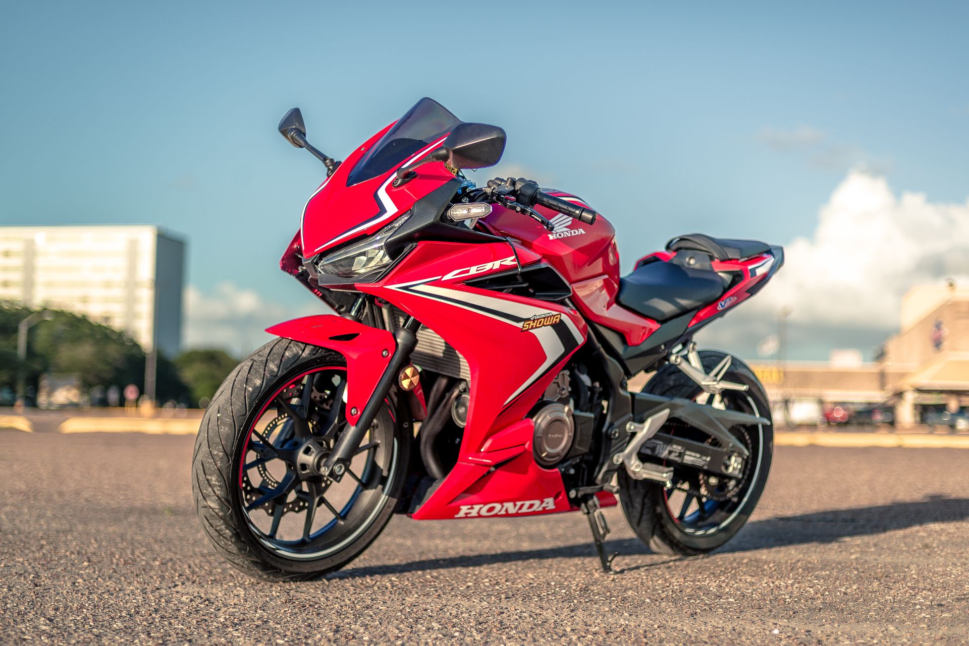 Honda Cbr500r Best A2 Bike STUNNING LOW MILEAGE 2014/14 HONDA