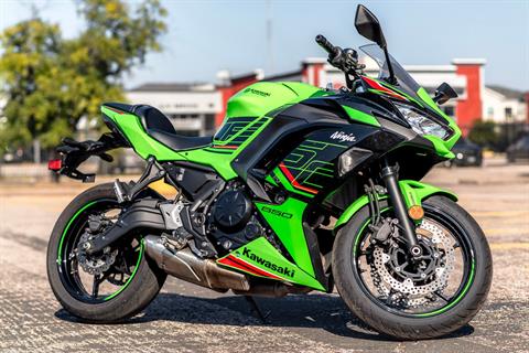 Explore Motorcycle Inventory in Houston Kawasaki
