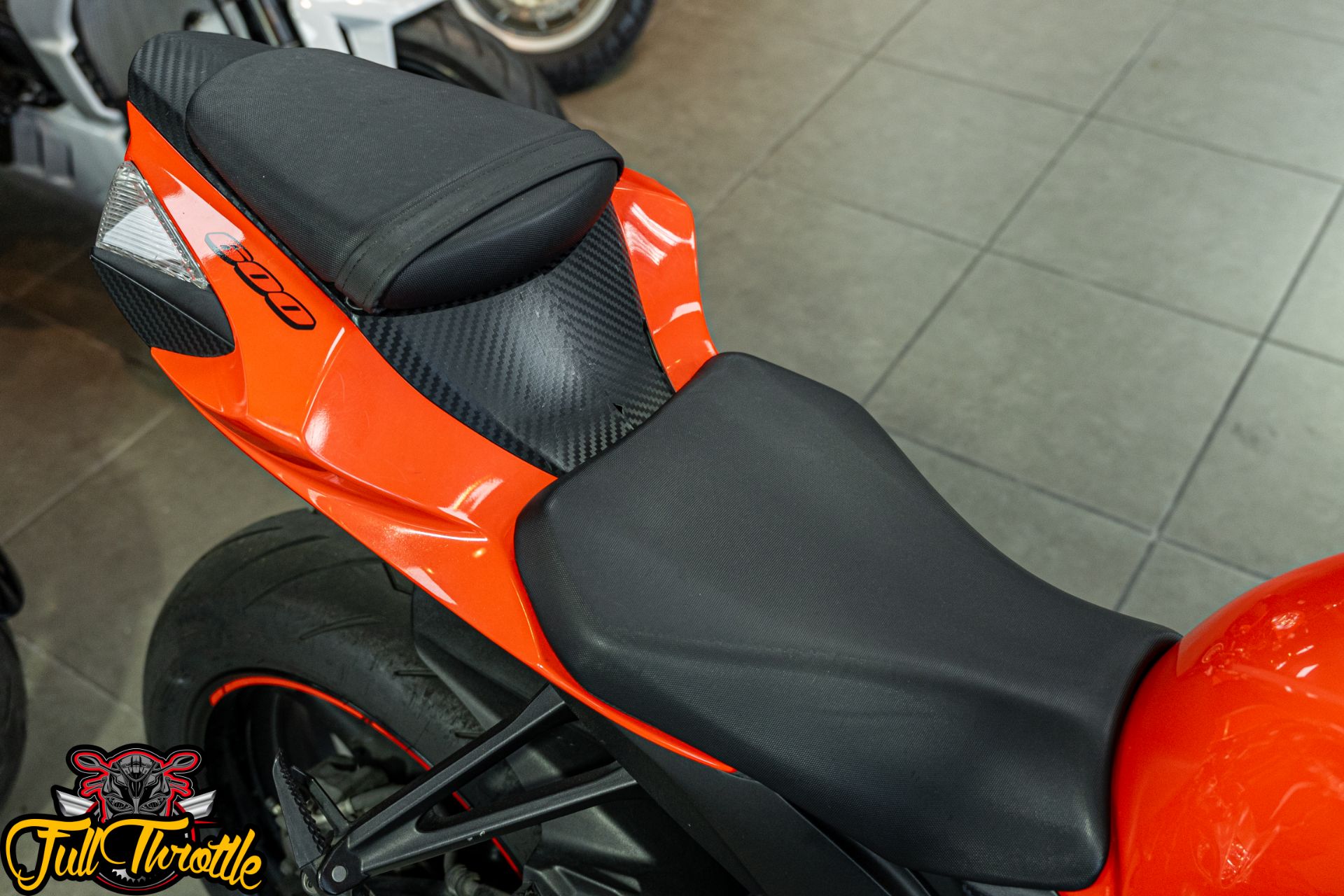 2022 Suzuki GSX-R600 7
