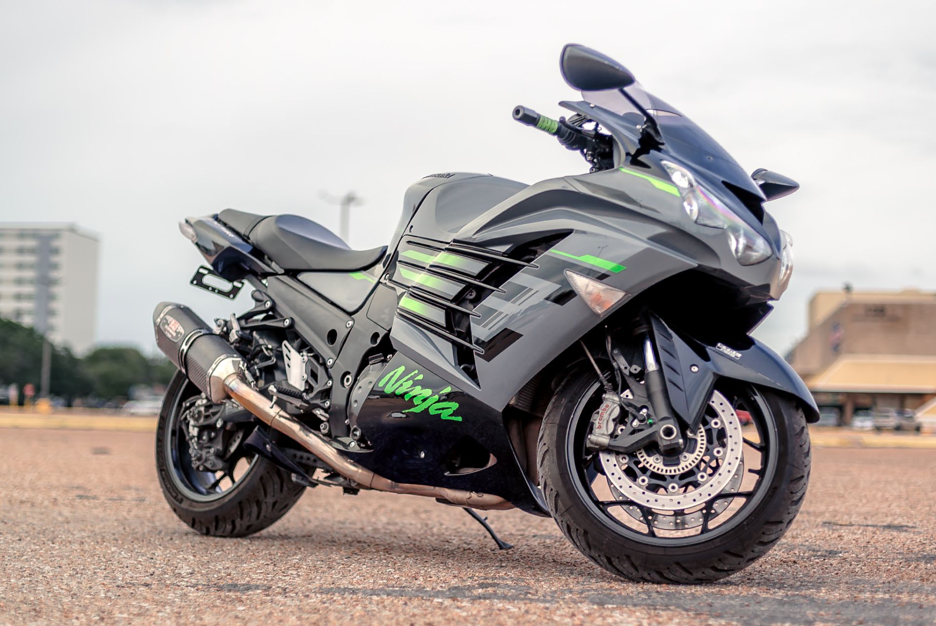 Used 2021 Kawasaki Ninja ZX-14R ABS Pearl Storm Gray