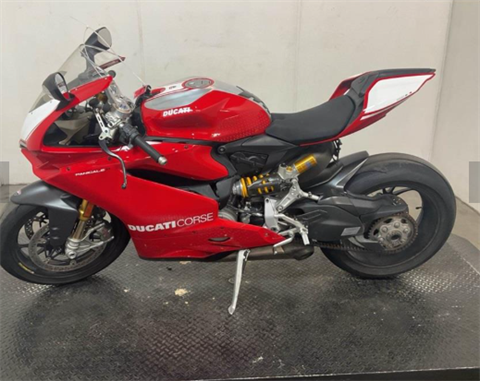 New 2016 Ducati Panigale 1199 R RED