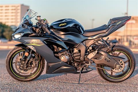 はし 2023 Kawasaki Ninja ZX-6R - Complete In-Depth Walkaround Review