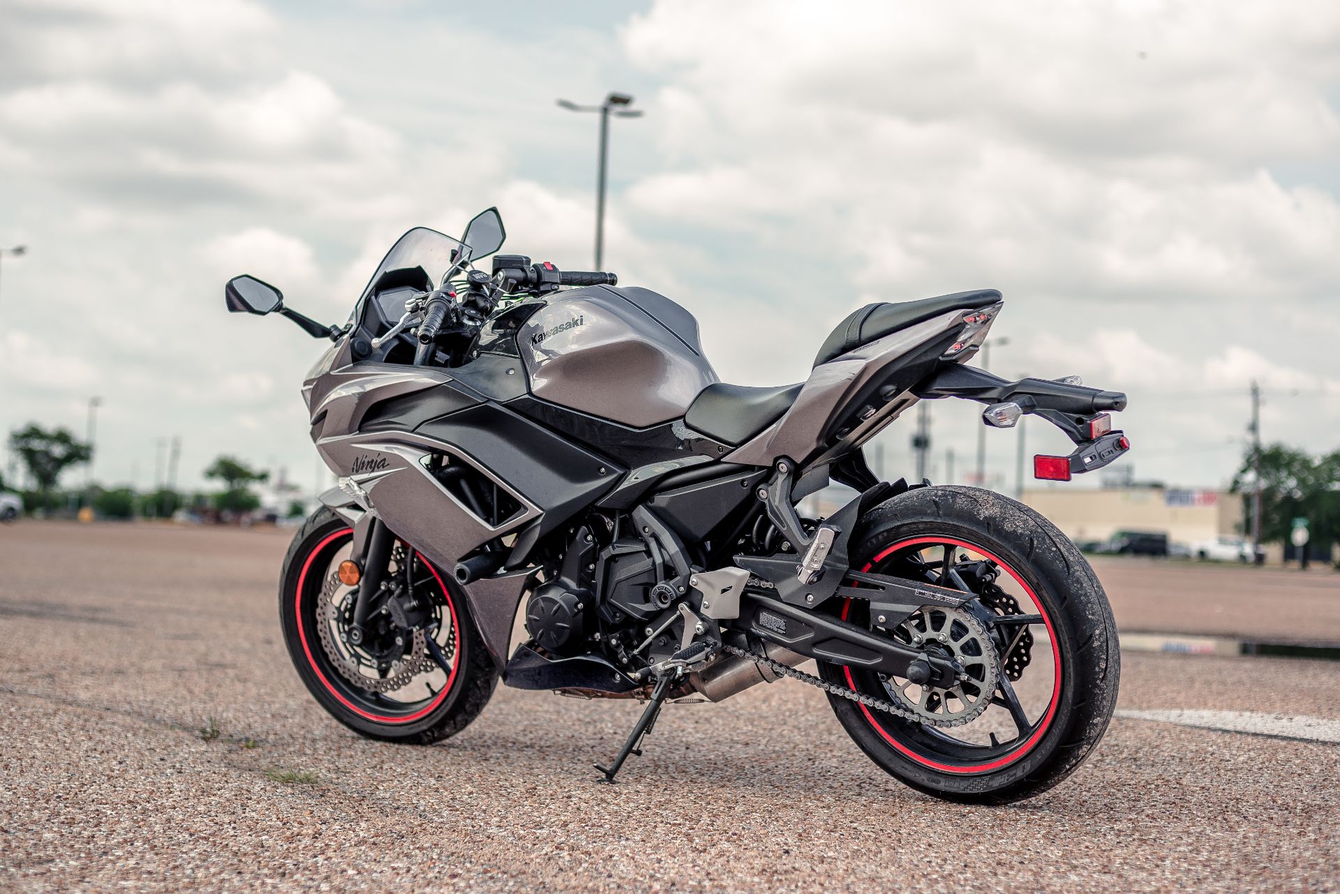 Used 2021 Kawasaki Ninja 650 ABS Metallic Spark Black
