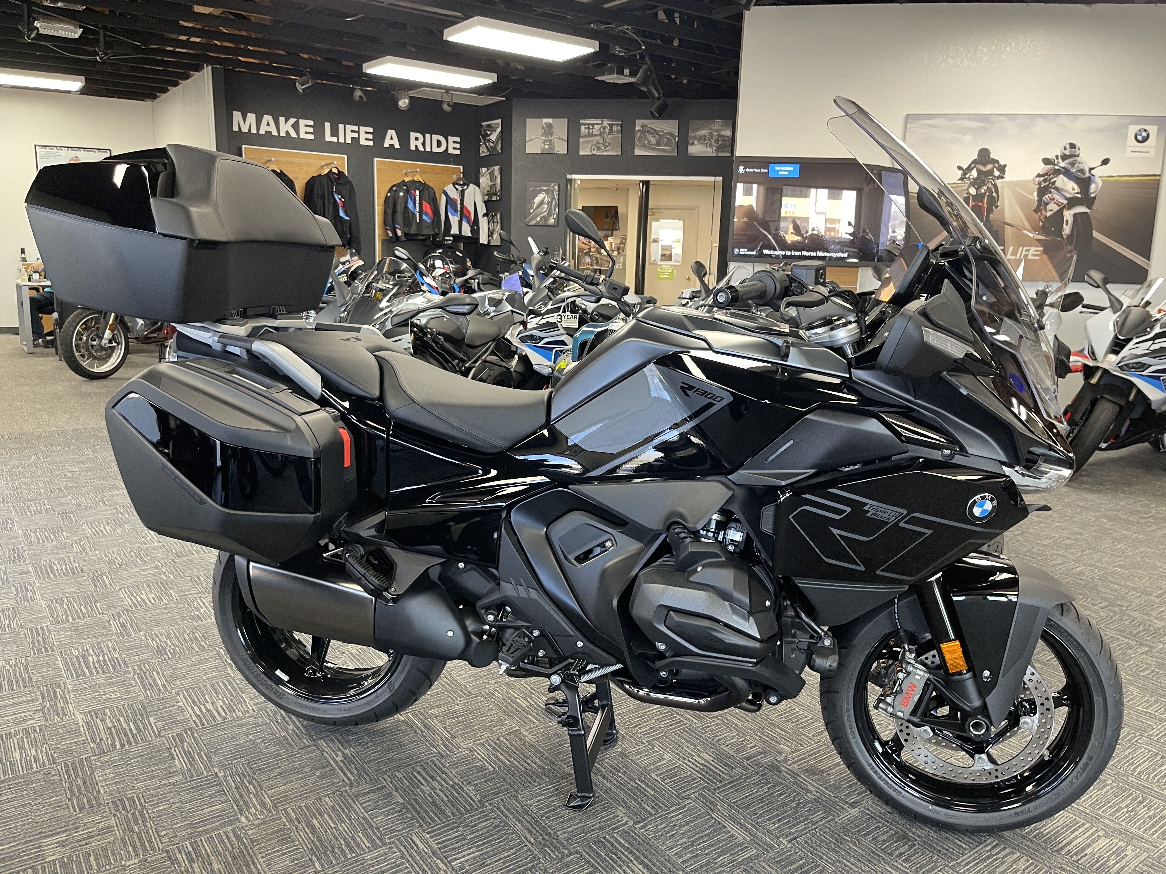 2026 BMW R 1300 RT 1