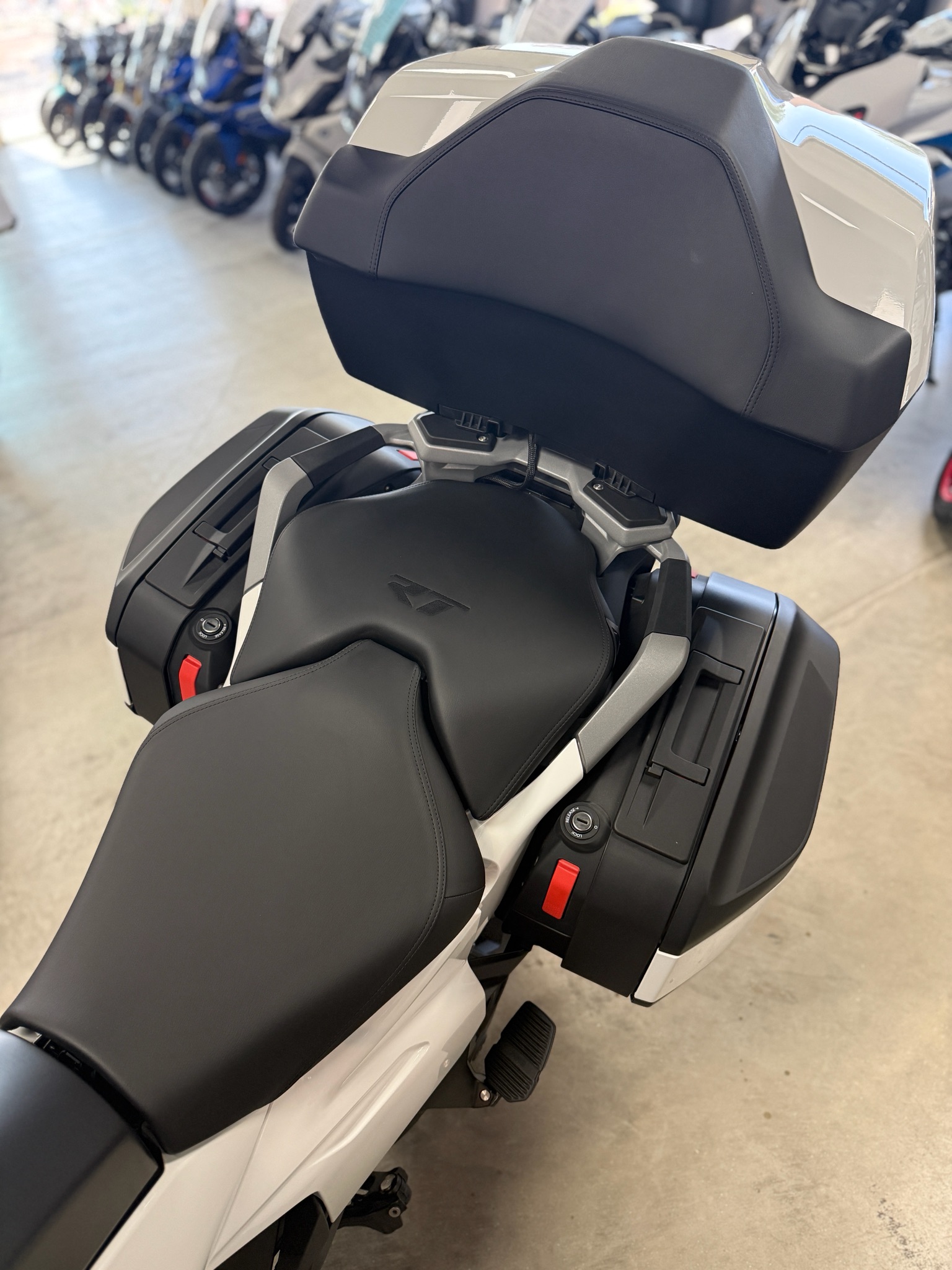 2026 BMW R 1300 RT 5