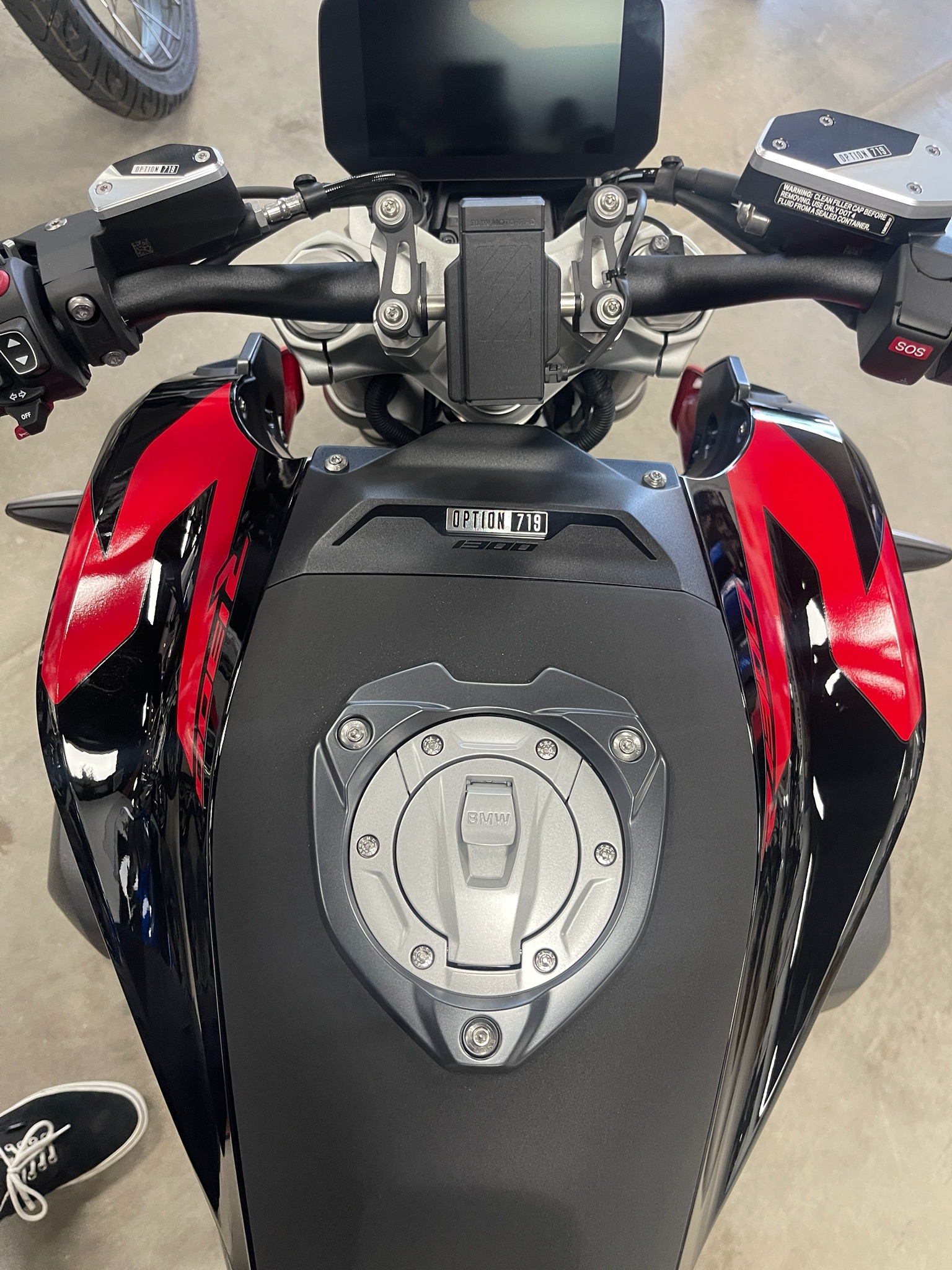 2026 BMW R 1300 R 4