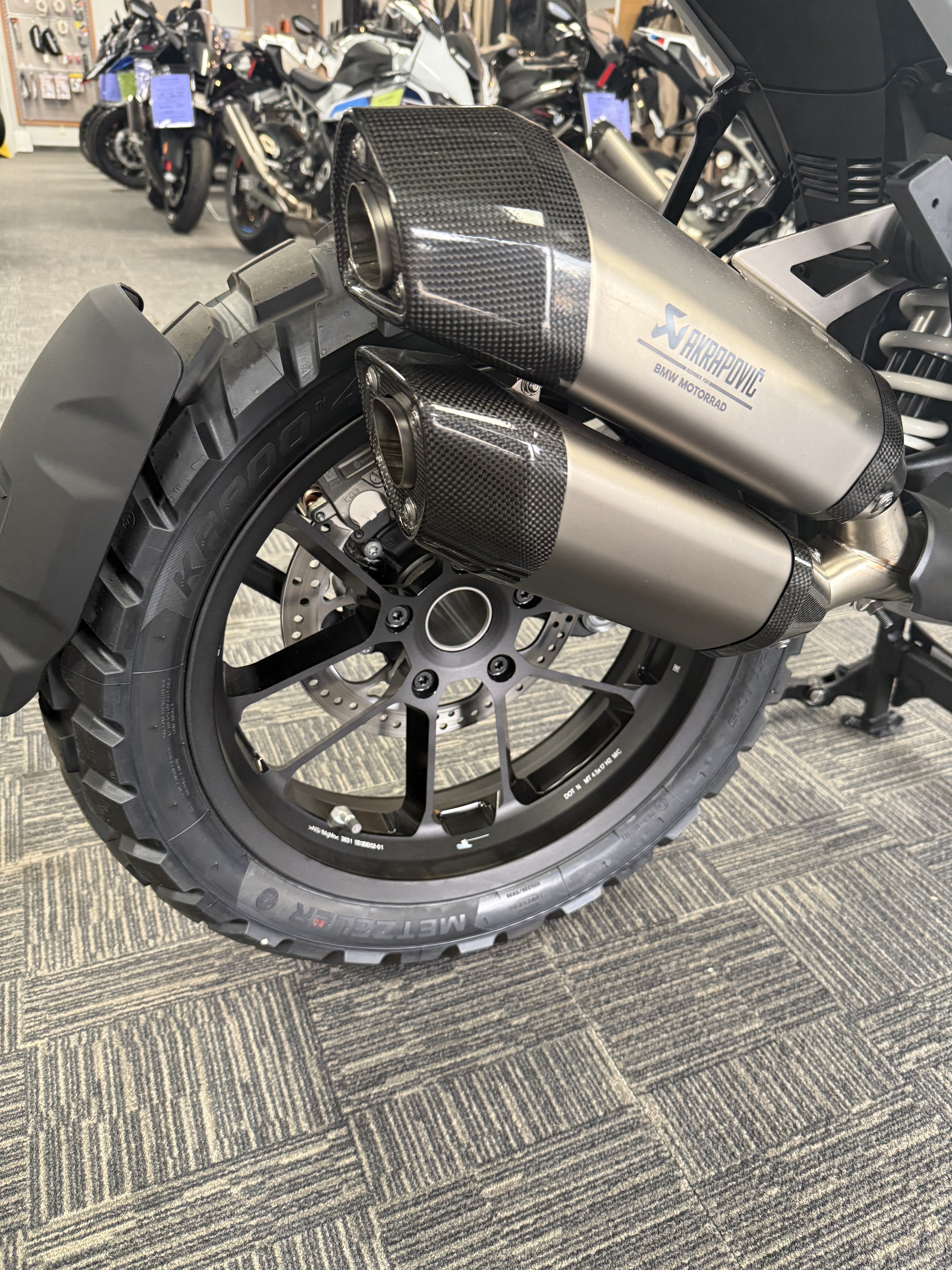 2026 BMW R 1300 GS 4