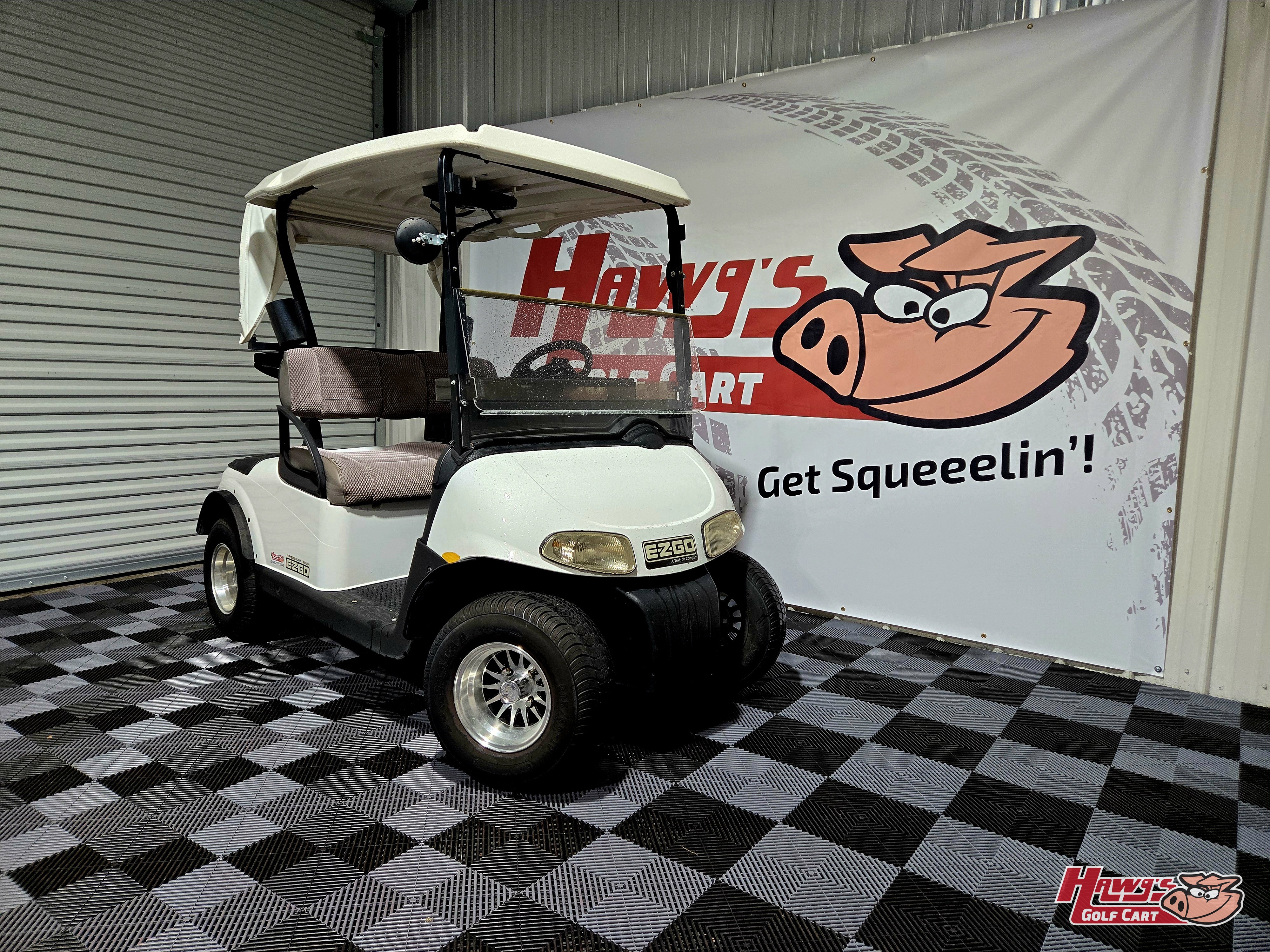 2013 EZGO RXV