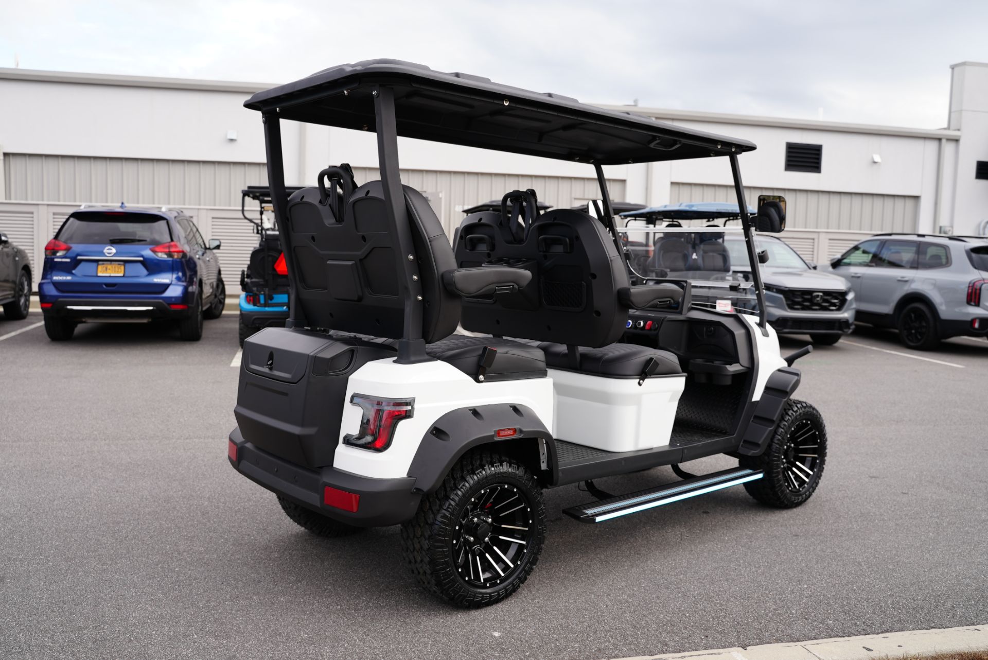 2025 Lithium Golf Cart photo 8