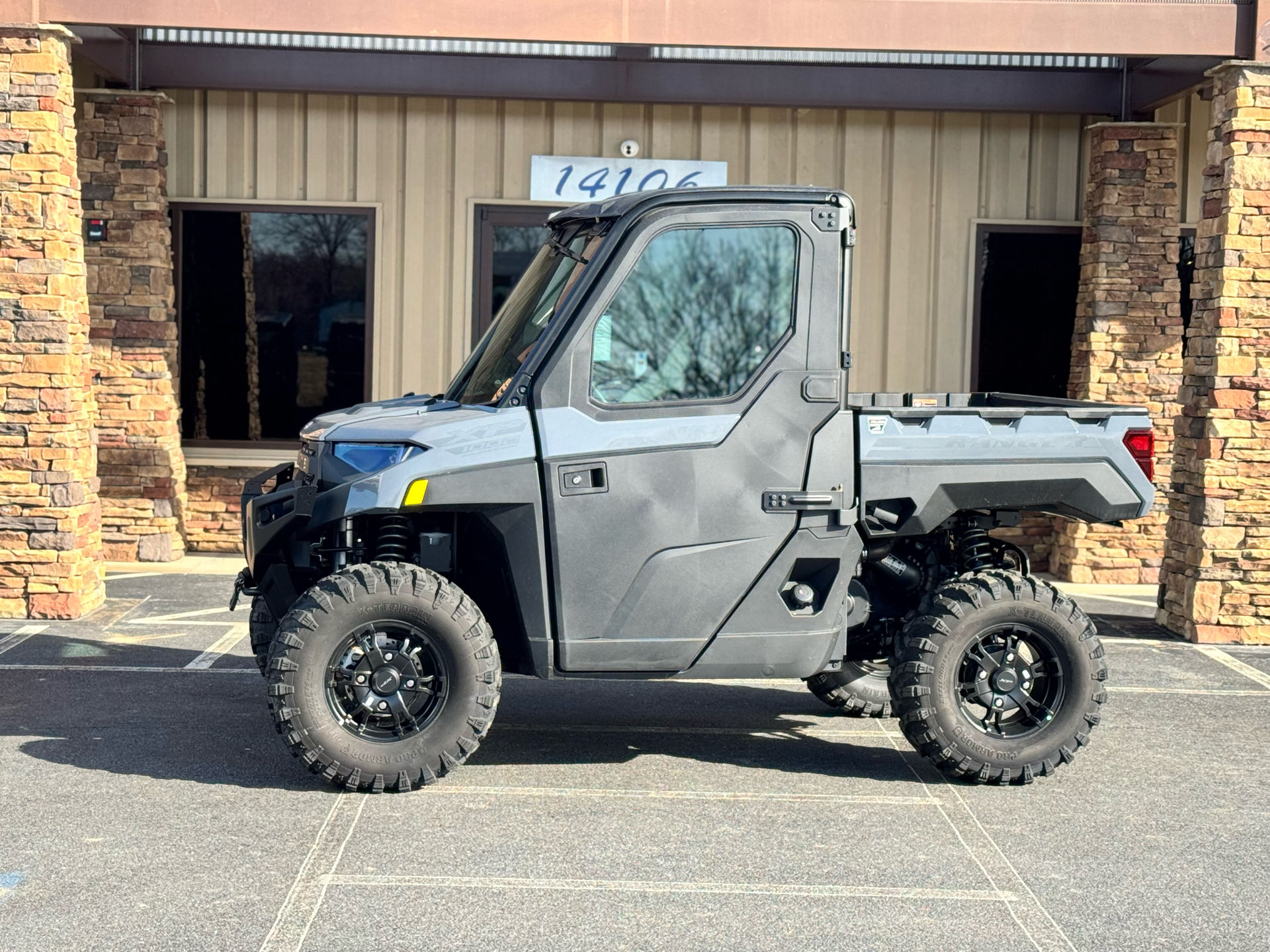 2025 Polaris Ranger XP 1000 NorthStar Edition Premium in Jacksonville, Arkansas - Photo 2