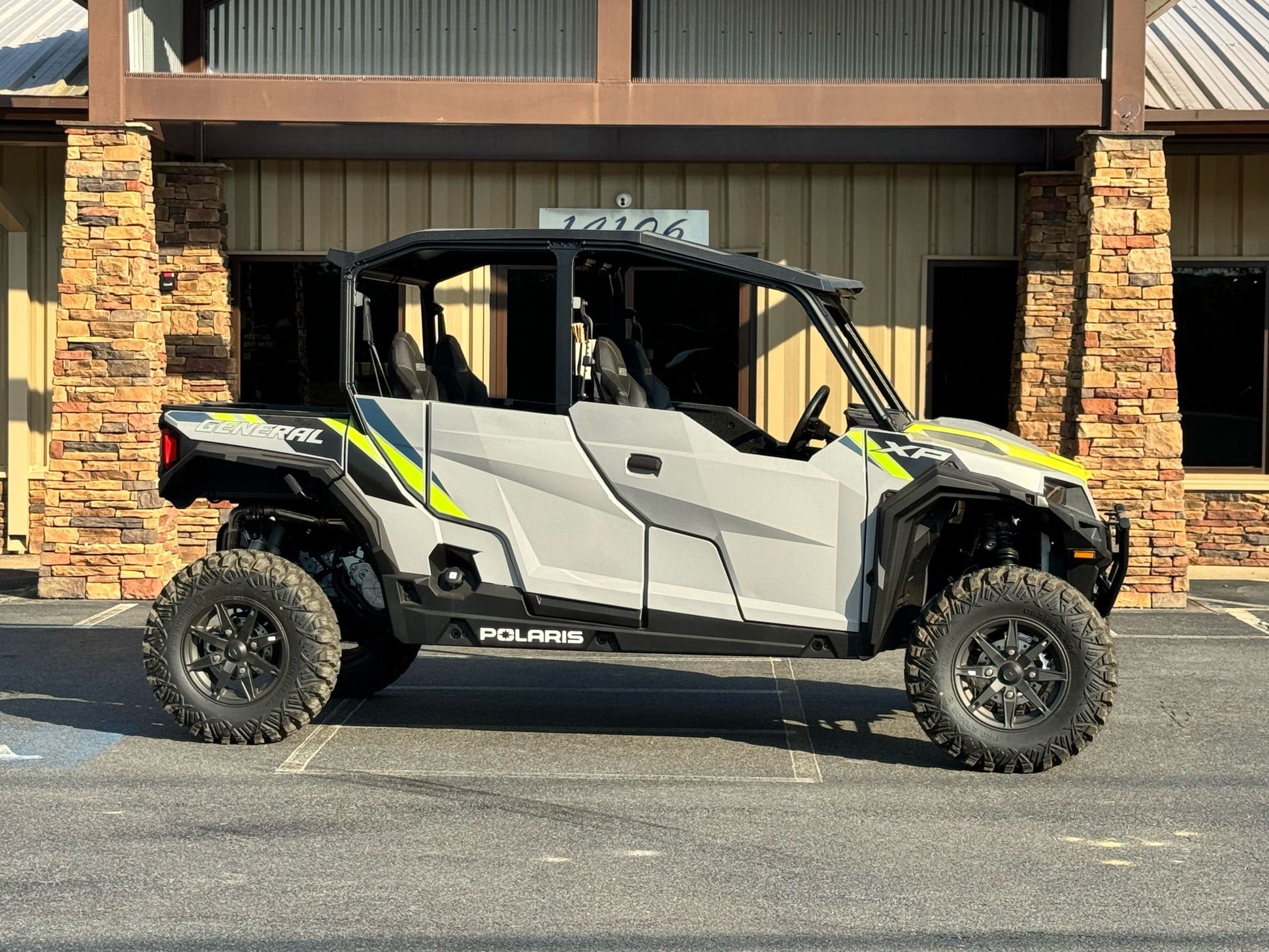 2024 Polaris General XP 4 1000 Sport in Jacksonville, Arkansas - Photo 2