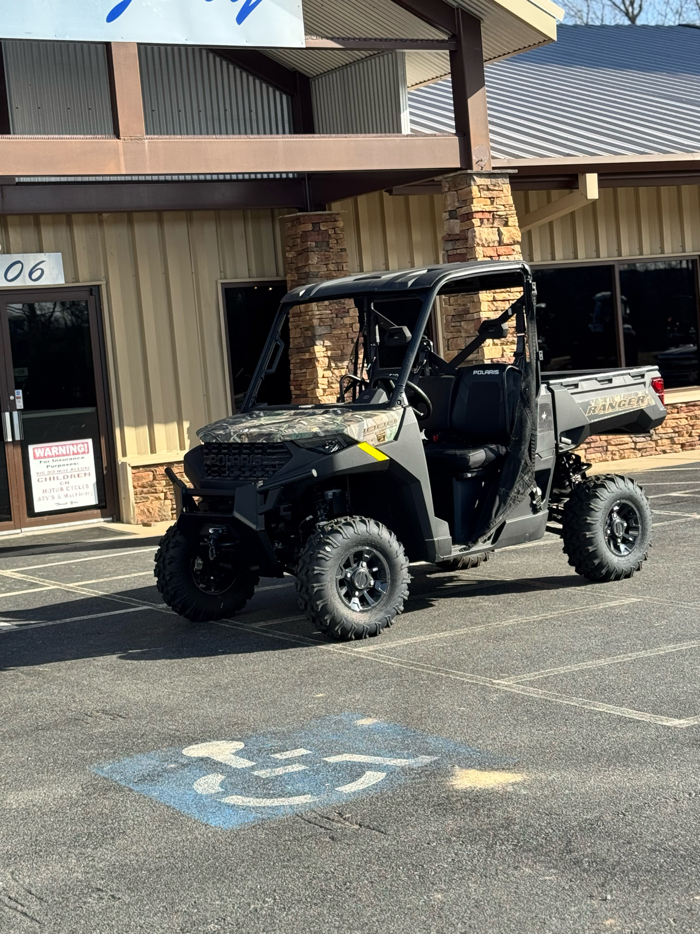 2025 Polaris Ranger 1000 Premium in Jacksonville, Arkansas - Photo 2