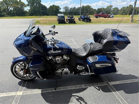 2025 Indian Motorcycle Pursuit® Limited® with 112 and Powerband Audio Package in Jacksonville, Arkansas - Photo 2