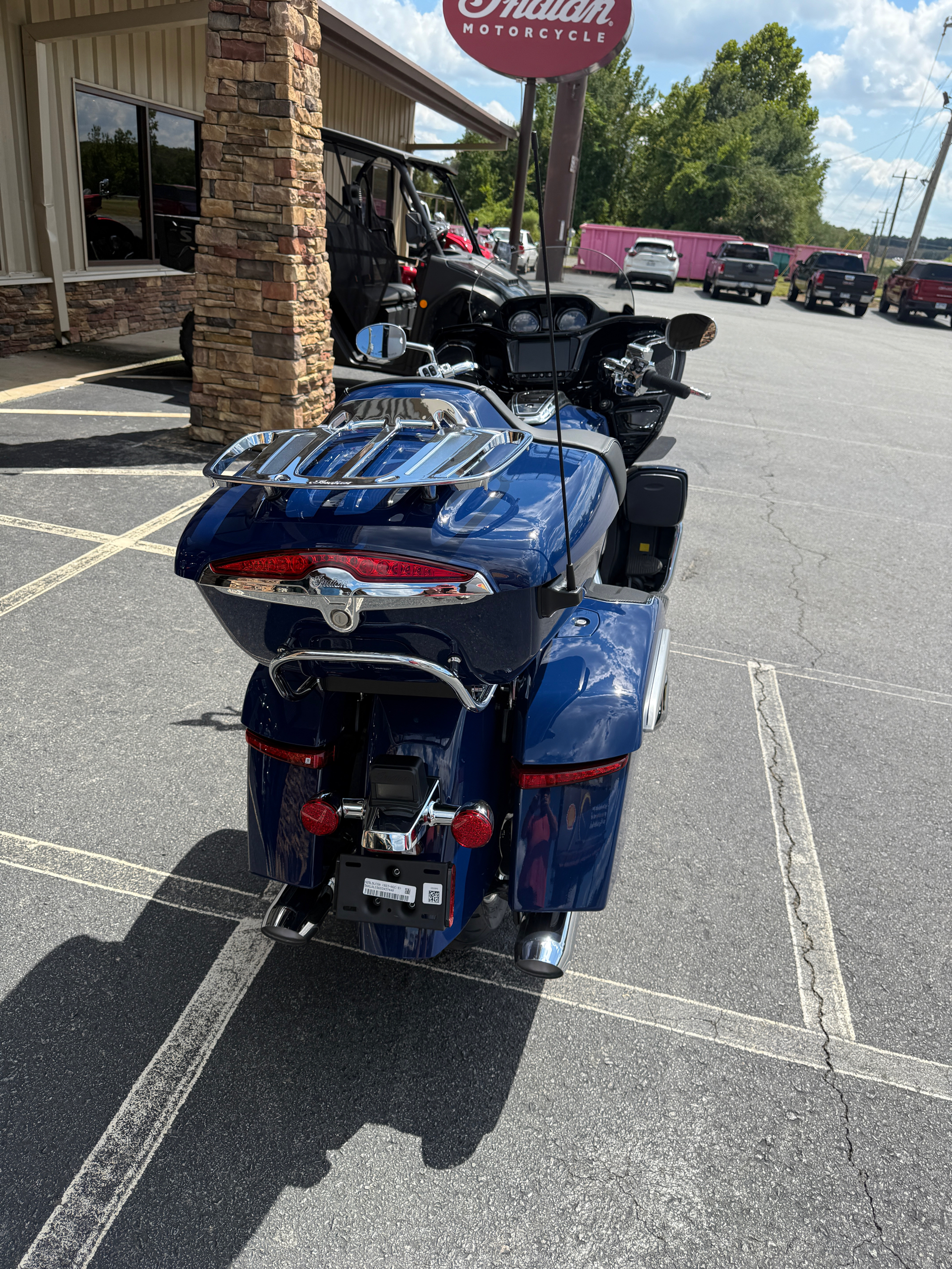 2025 Indian Motorcycle Pursuit® Limited® with 112 and Powerband Audio Package in Jacksonville, Arkansas - Photo 3