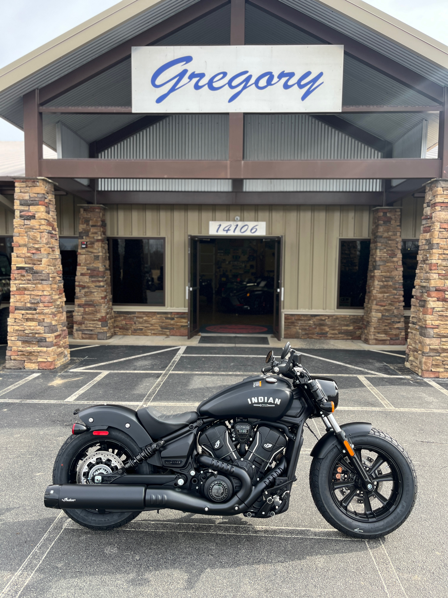 2025 Indian Motorcycle Scout® Bobber Limited in Jacksonville, Arkansas - Photo 1