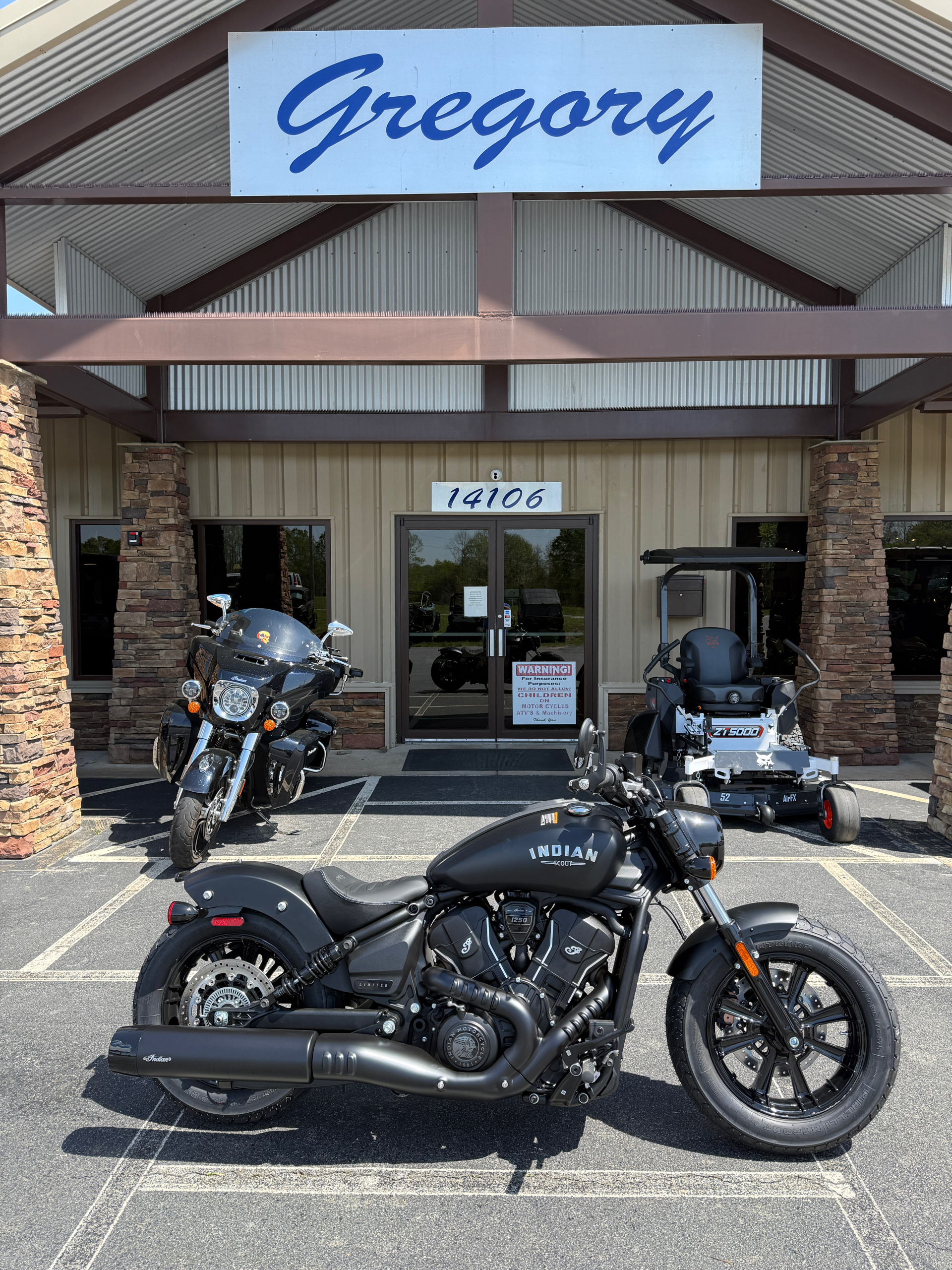 2025 Indian Motorcycle Scout® Bobber Limited in Jacksonville, Arkansas - Photo 1