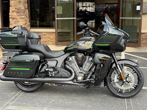 2025 Indian Motorcycle Pursuit® Elite in Jacksonville, Arkansas - Photo 2