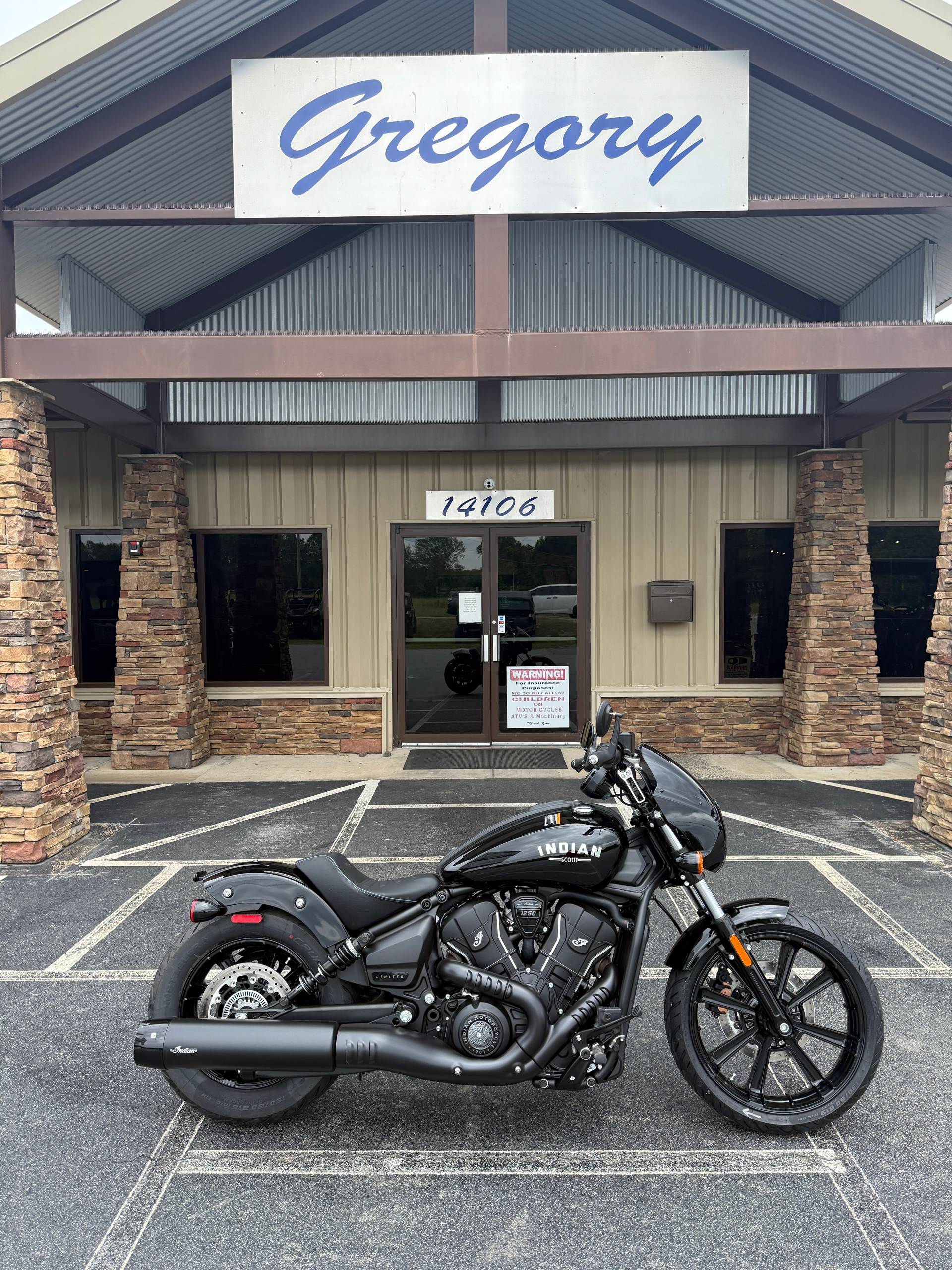 2025 Indian Motorcycle Sport Scout® Limited in Jacksonville, Arkansas - Photo 1