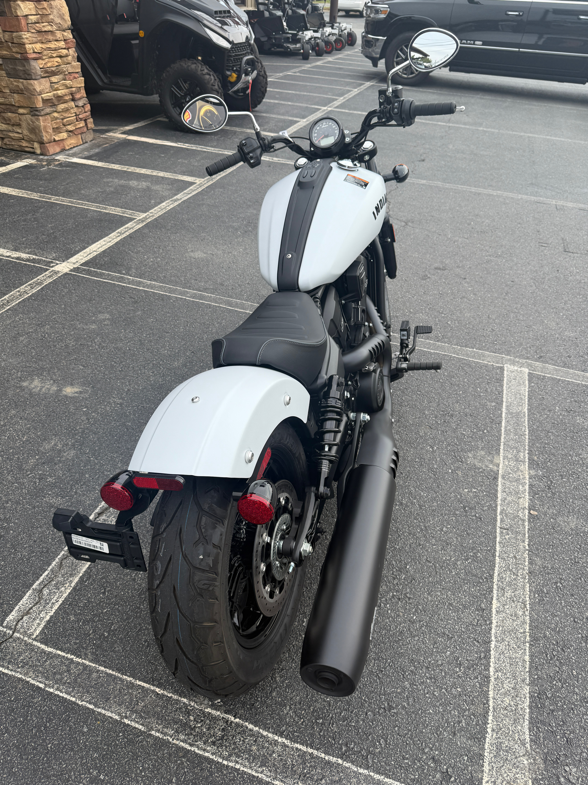2025 Indian Motorcycle Scout® Sixty Bobber Limited in Jacksonville, Arkansas - Photo 4