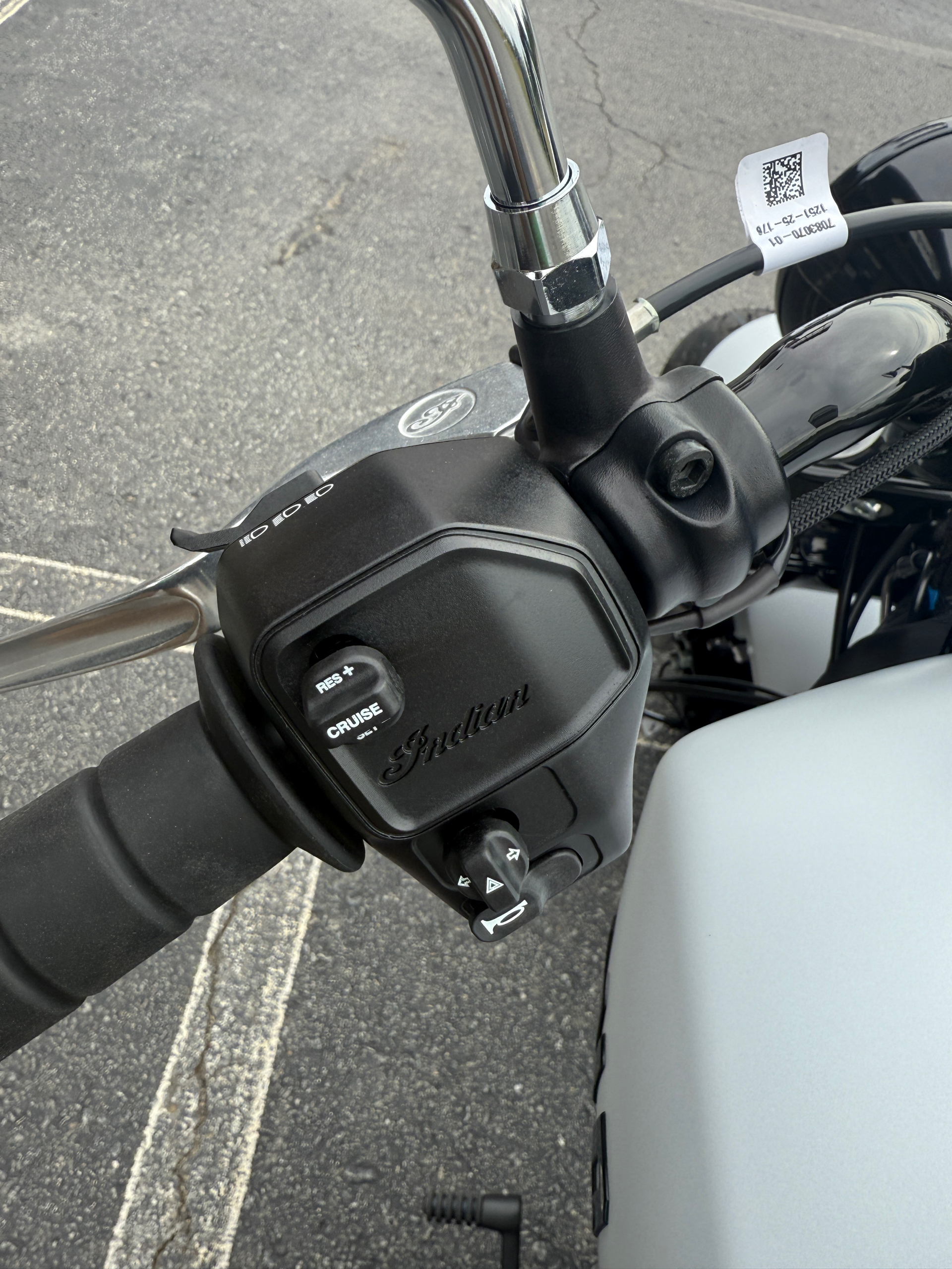 2025 Indian Motorcycle Scout® Sixty Bobber Limited in Jacksonville, Arkansas - Photo 6