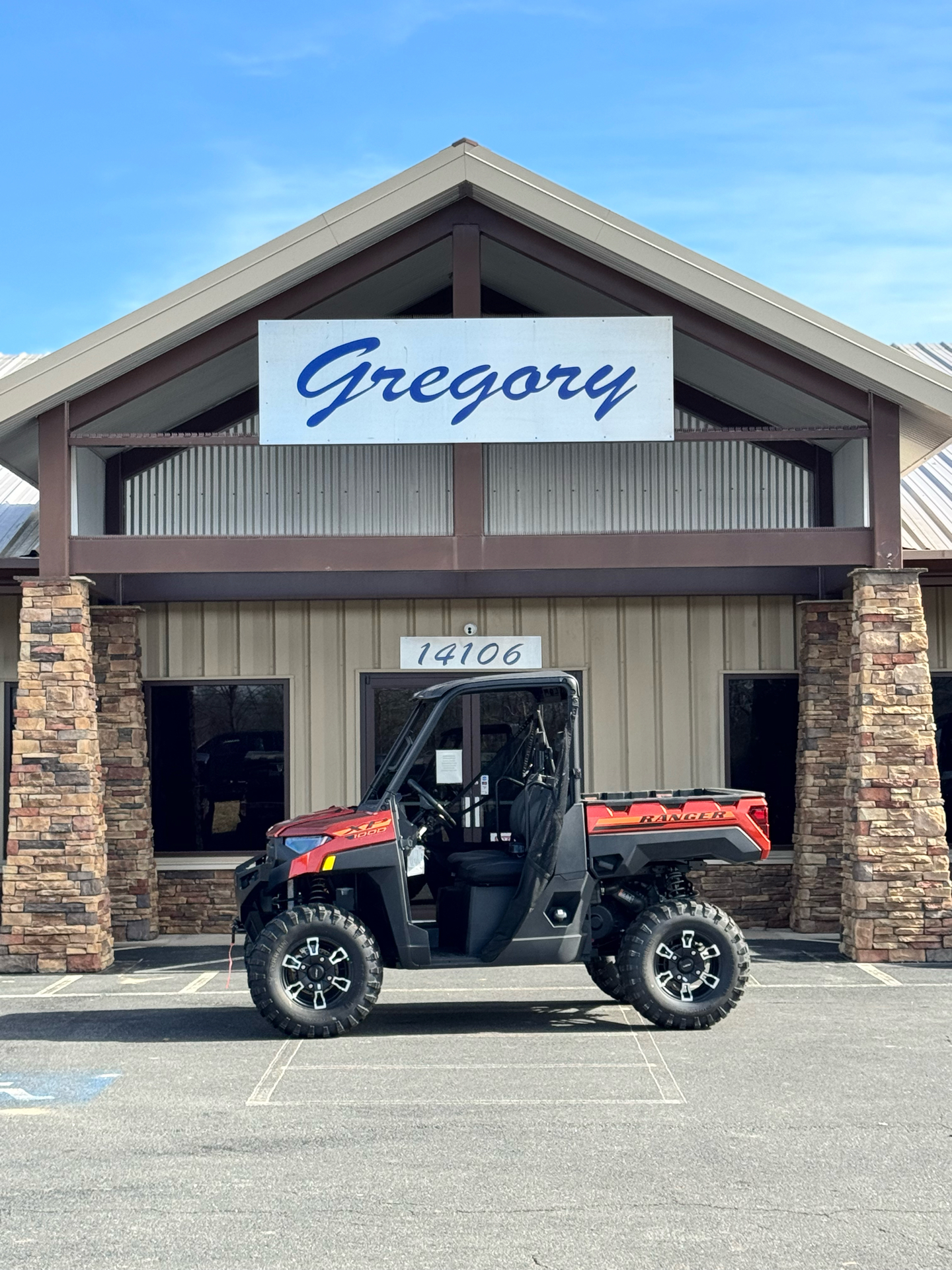 2025 Polaris Ranger XP 1000 Premium in Jacksonville, Arkansas - Photo 1