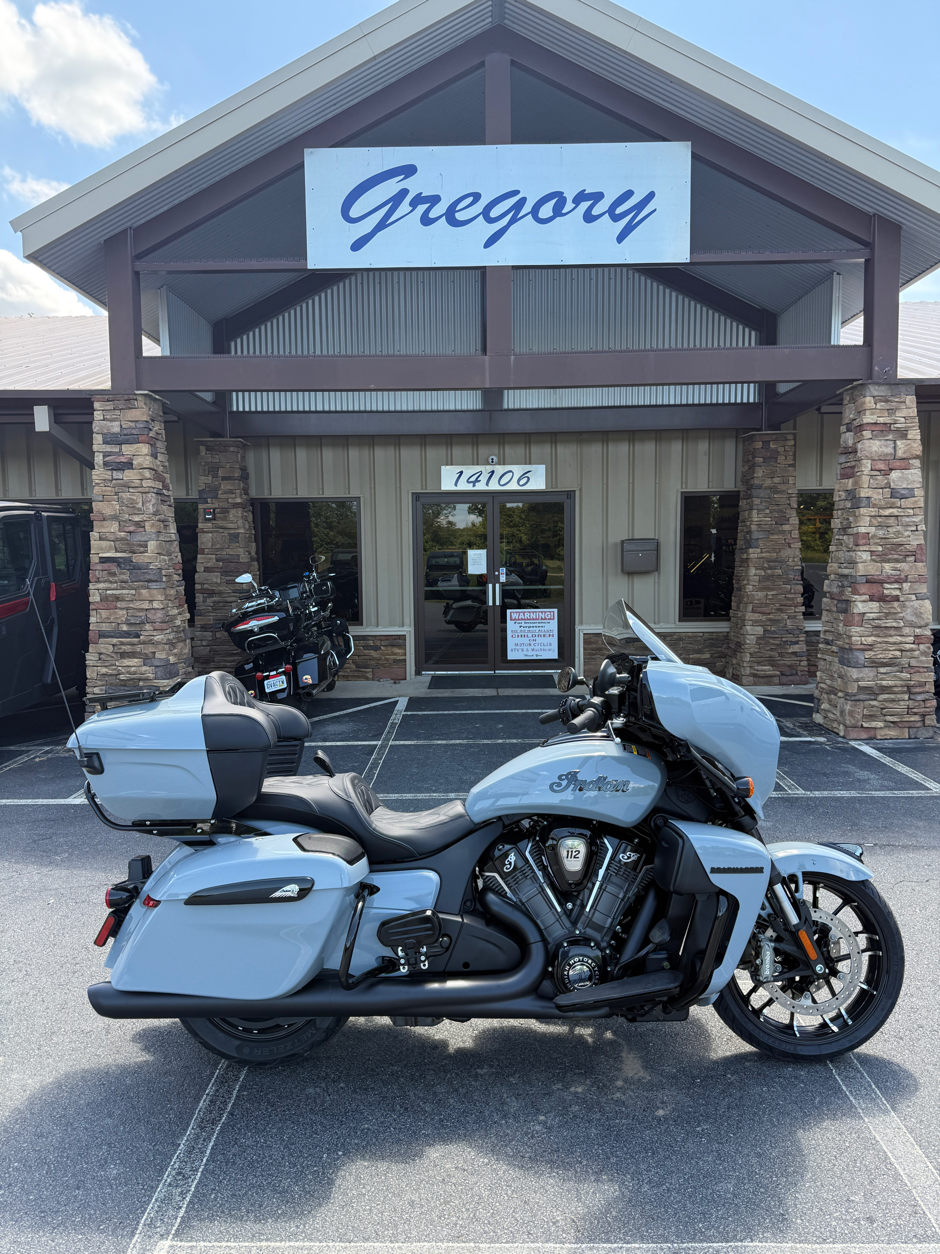 2025 Indian Motorcycle Roadmaster® PowerPlus Dark Horse® with 112 and PowerBand Audio Package in Jacksonville, Arkansas - Photo 1
