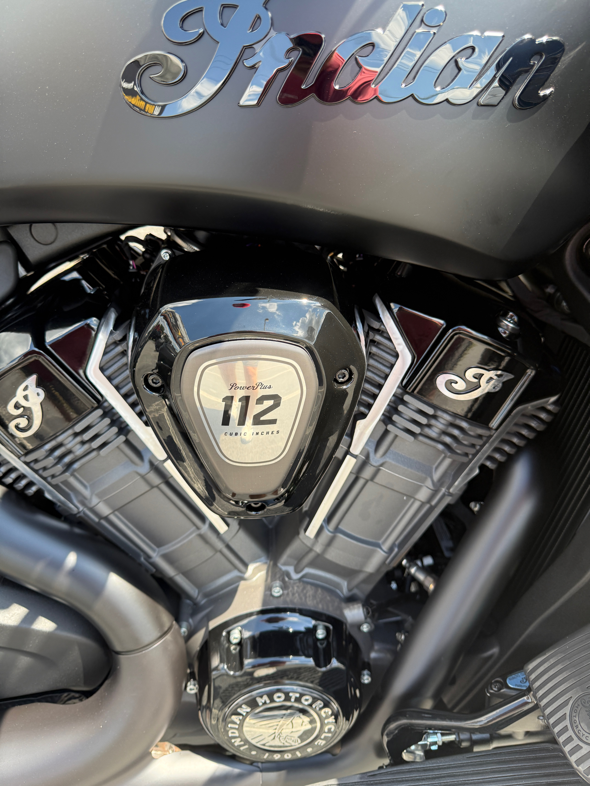 2025 Indian Motorcycle Pursuit® Dark Horse® with 112 and Powerband Audio Package in Jacksonville, Arkansas - Photo 3