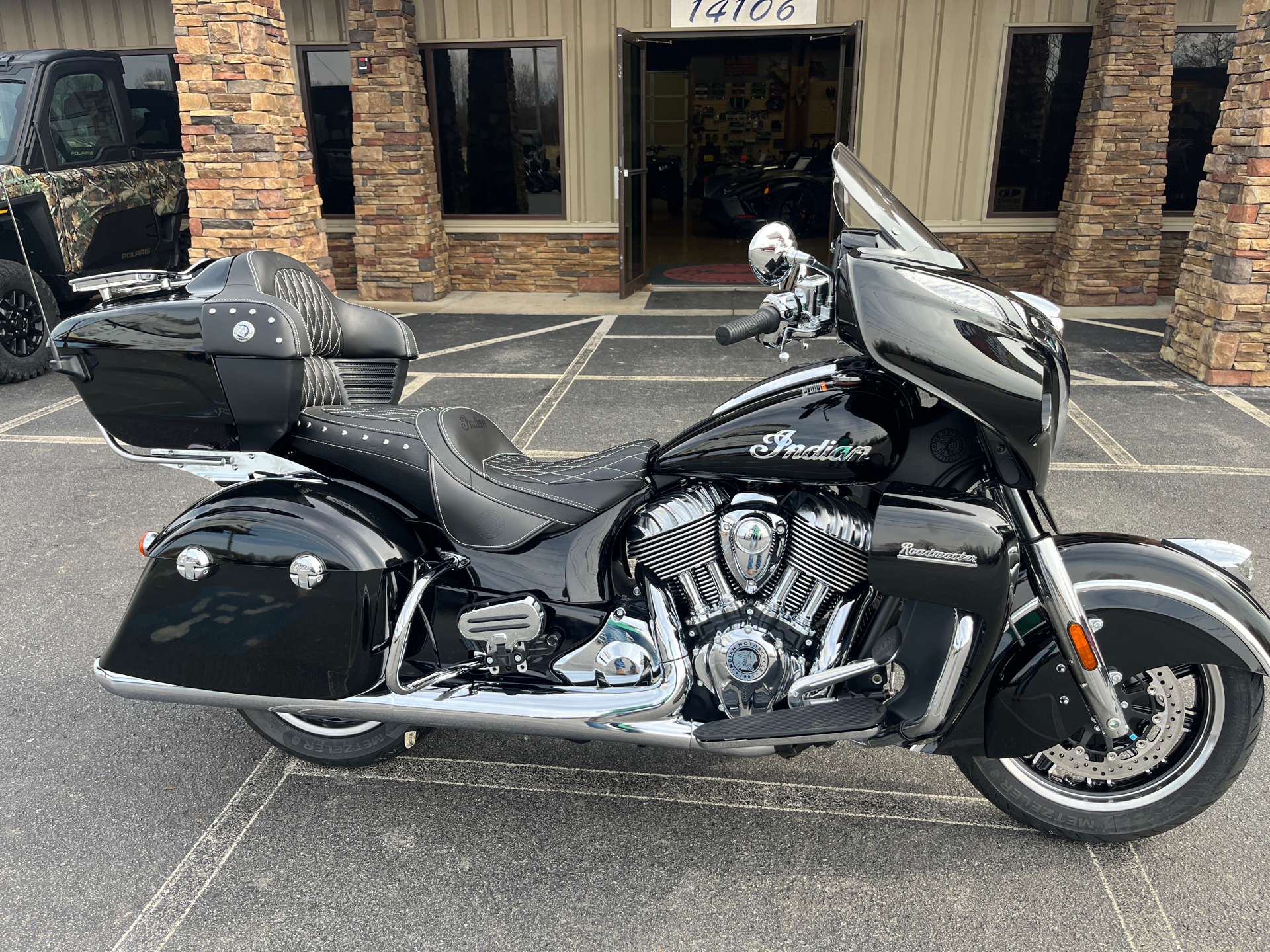 2024 Indian Motorcycle Roadmaster® in Jacksonville, Arkansas - Photo 2