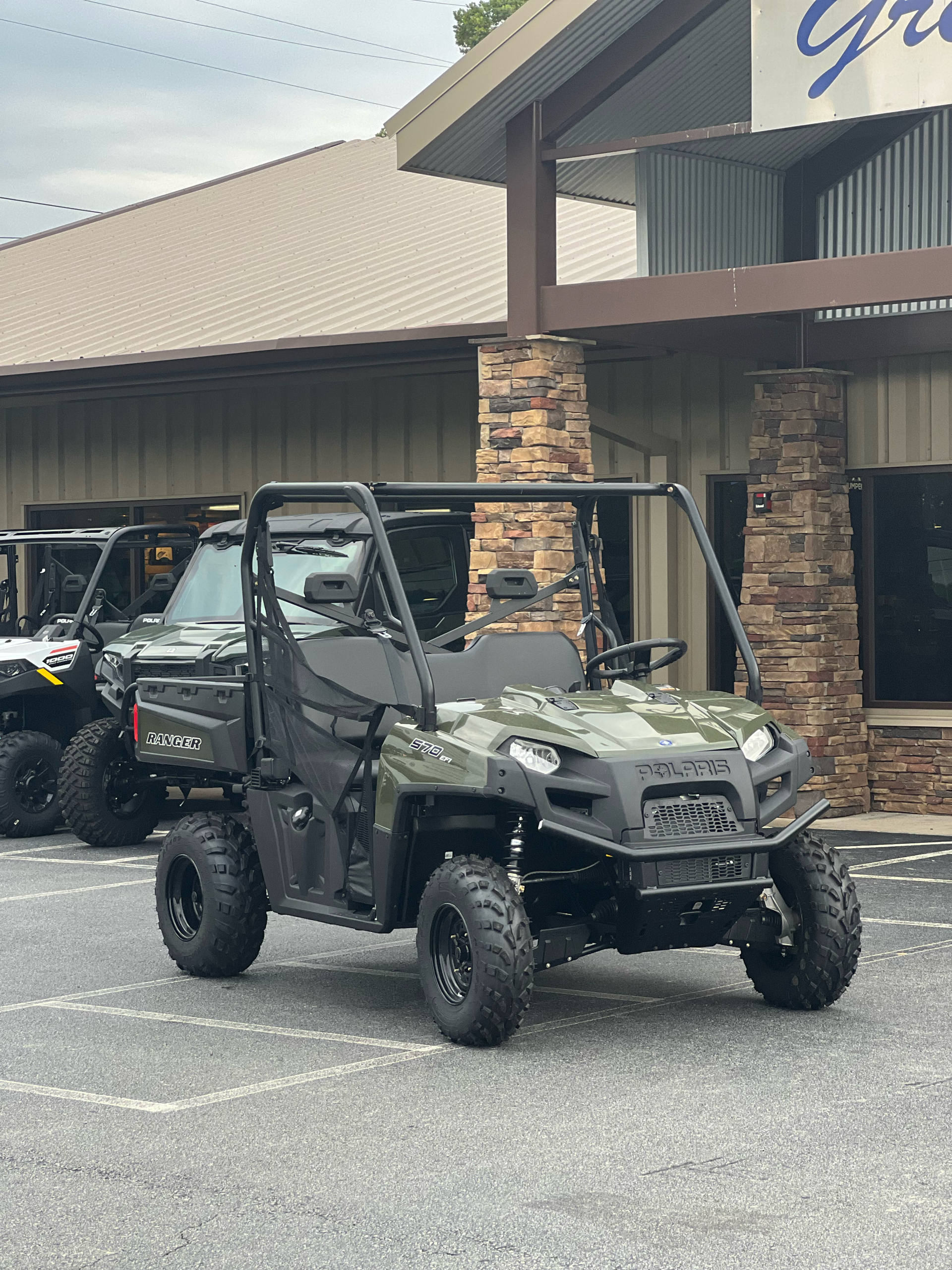 2025 Polaris Ranger 570 Full-Size in Jacksonville, Arkansas - Photo 2