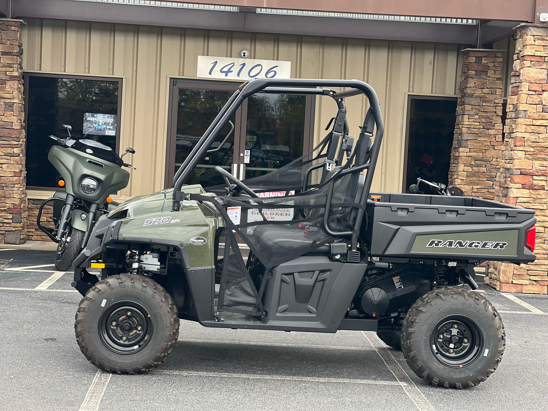 2025 Polaris Ranger 570 Full-Size in Jacksonville, Arkansas - Photo 2