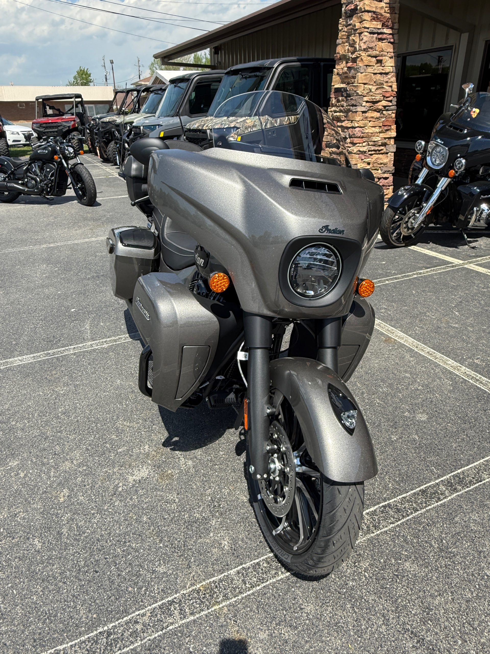 2025 Indian Motorcycle Roadmaster® Dark Horse® with PowerBand Audio Package in Jacksonville, Arkansas - Photo 3