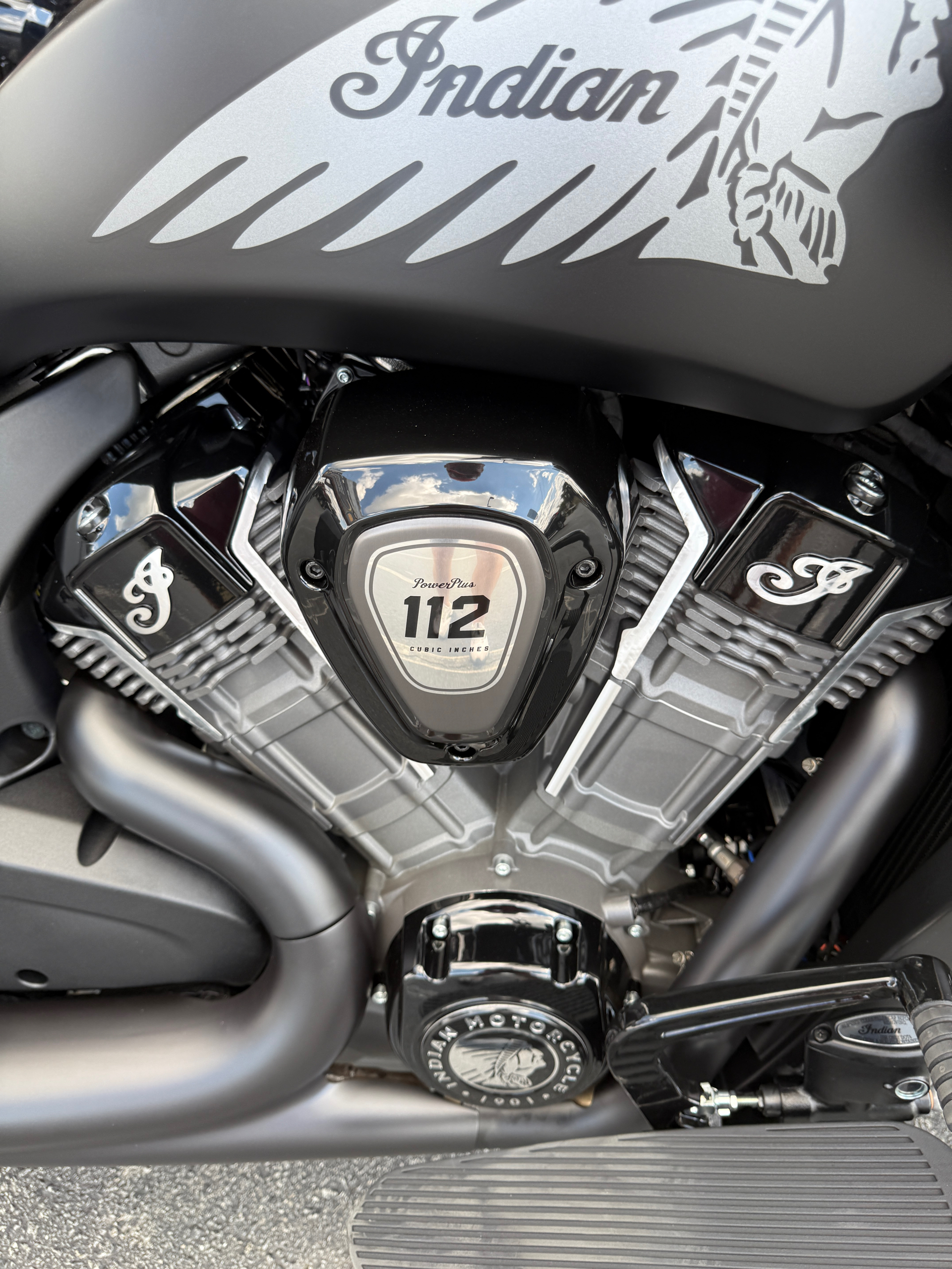 2025 Indian Motorcycle Challenger® Dark Horse® 112 with PowerBand Audio Package in Jacksonville, Arkansas - Photo 2