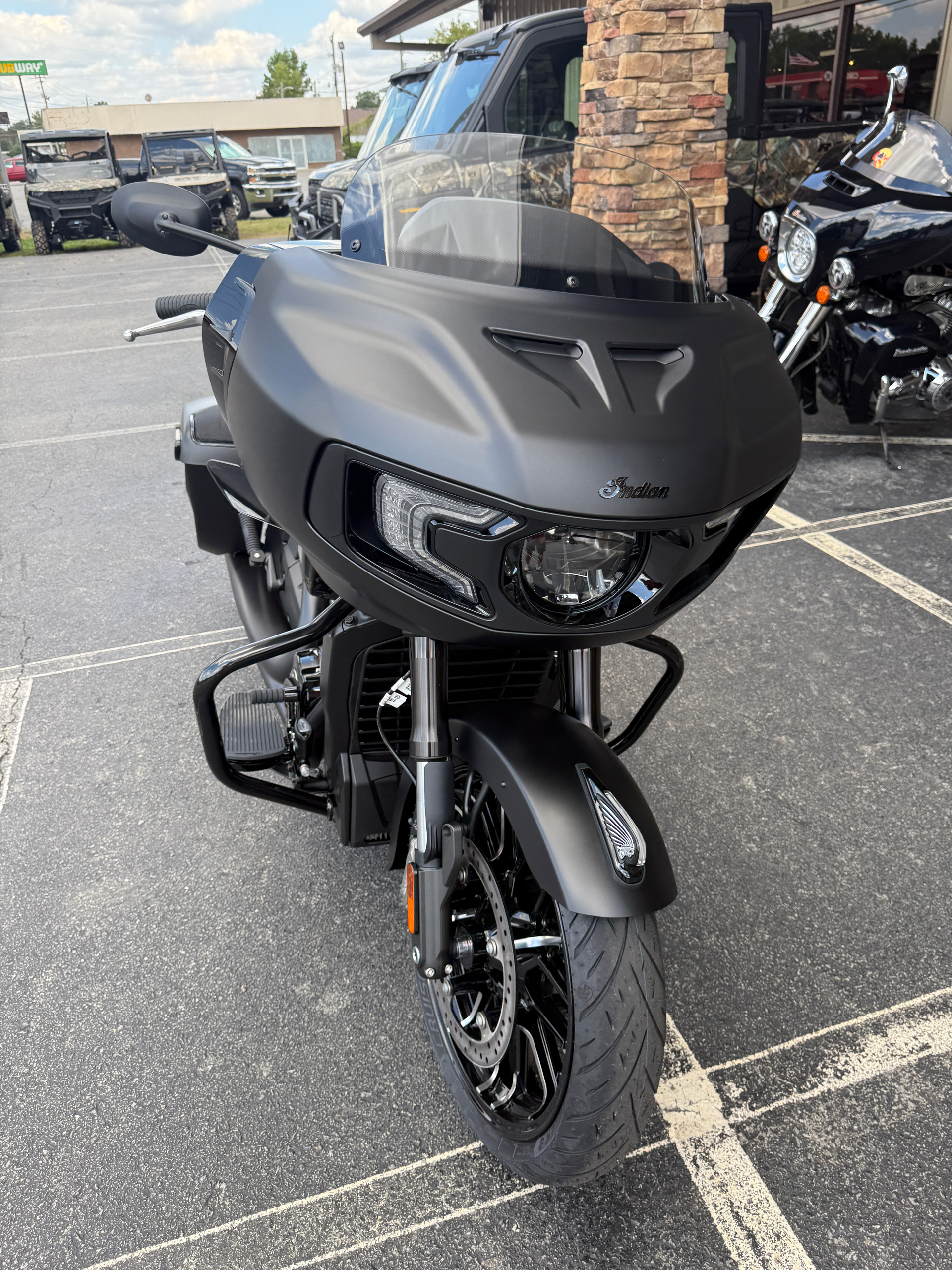 2025 Indian Motorcycle Challenger® Dark Horse® 112 with PowerBand Audio Package in Jacksonville, Arkansas - Photo 5