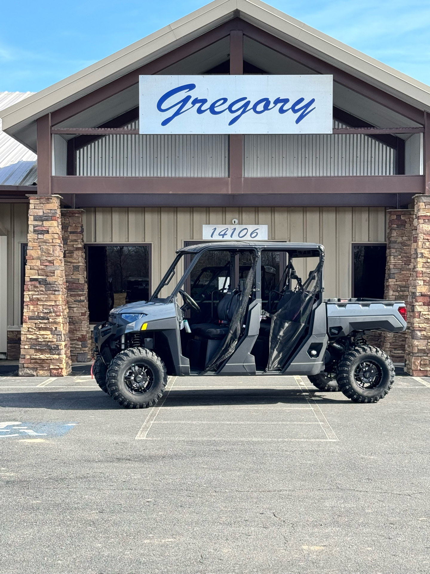 2025 Polaris Ranger Crew XP 1000 Premium in Jacksonville, Arkansas - Photo 1