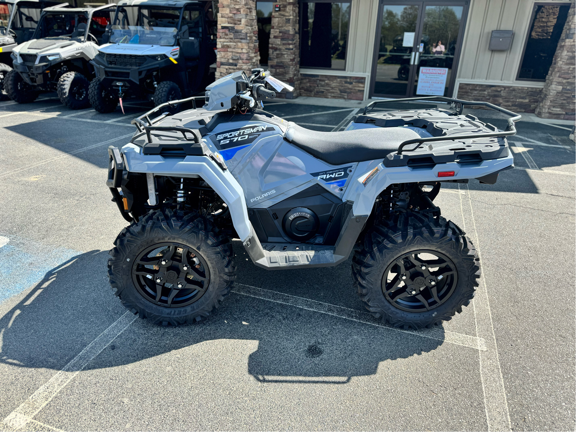 2025 Polaris Sportsman 570 Premium in Jacksonville, Arkansas - Photo 2