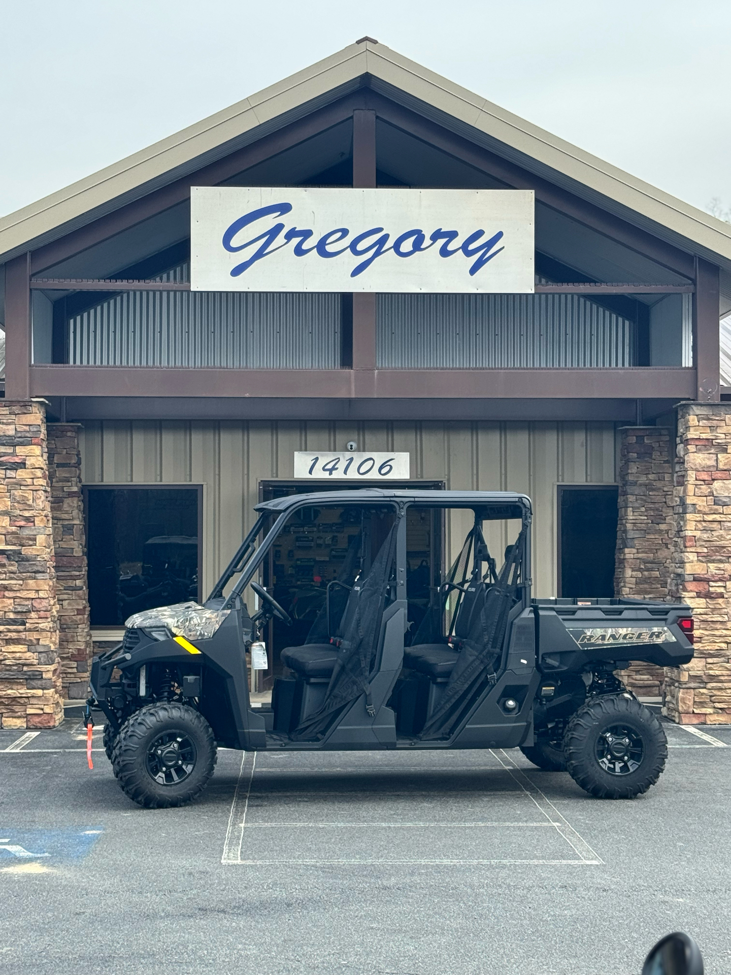 2025 Polaris Ranger Crew 1000 Premium in Jacksonville, Arkansas - Photo 1