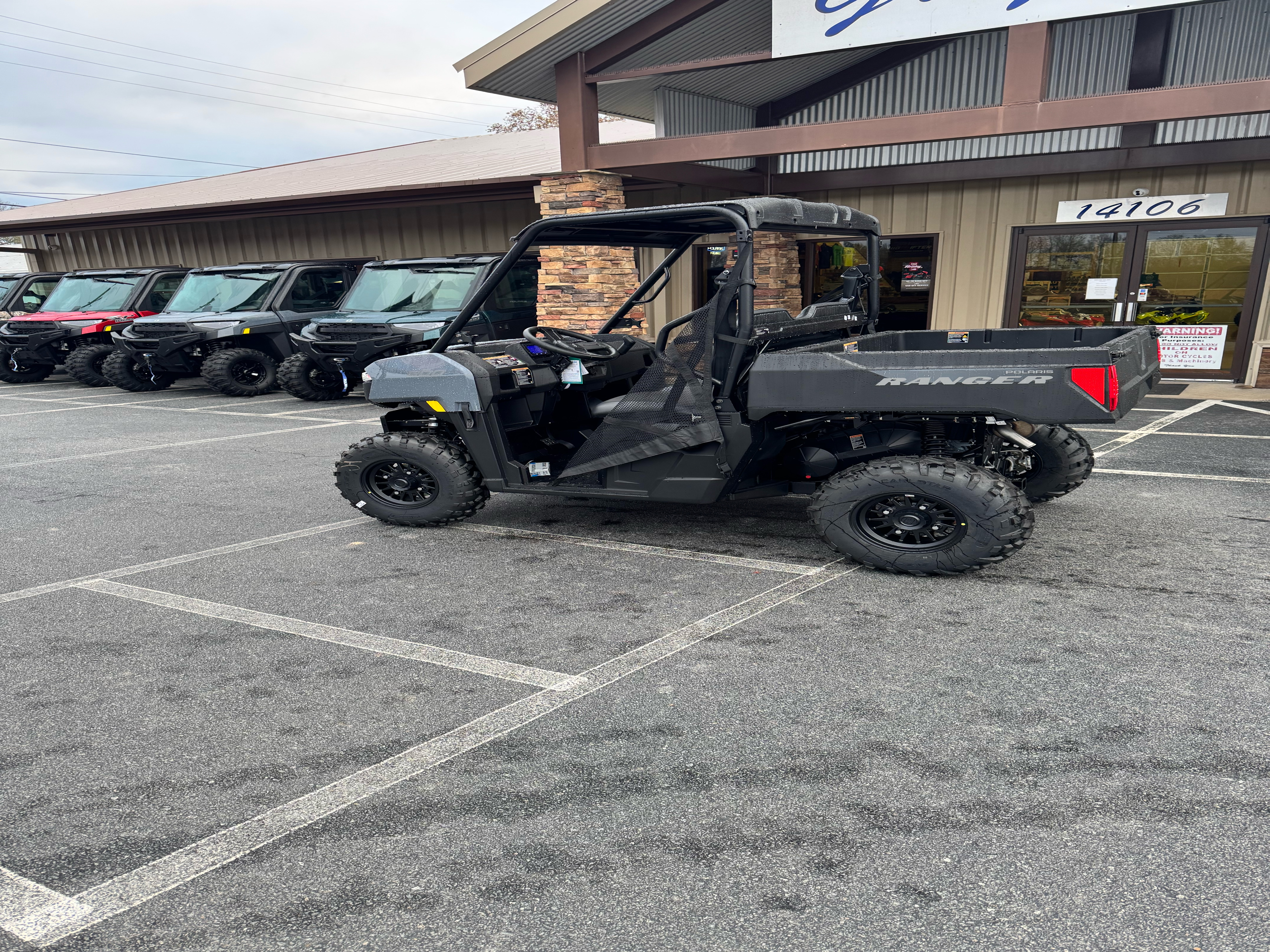 2026 Polaris Ranger 500 in Jacksonville, Arkansas - Photo 2