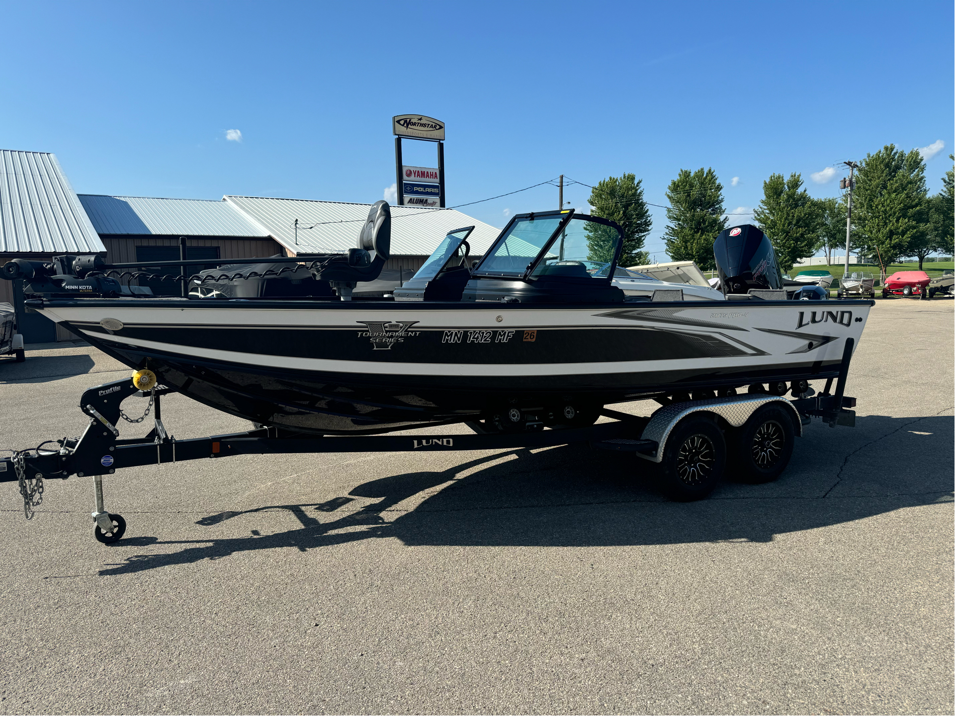 2021 Lund 2075 Pro-V Power Boats Outboard Albert Lea Minnesota