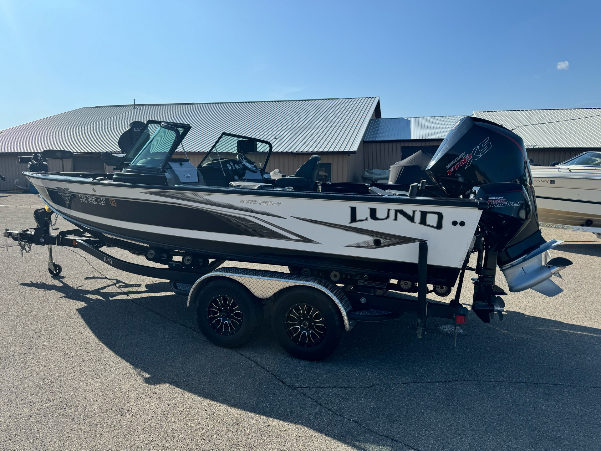 2021 Lund 2075 Pro-V Power Boats Outboard Albert Lea Minnesota
