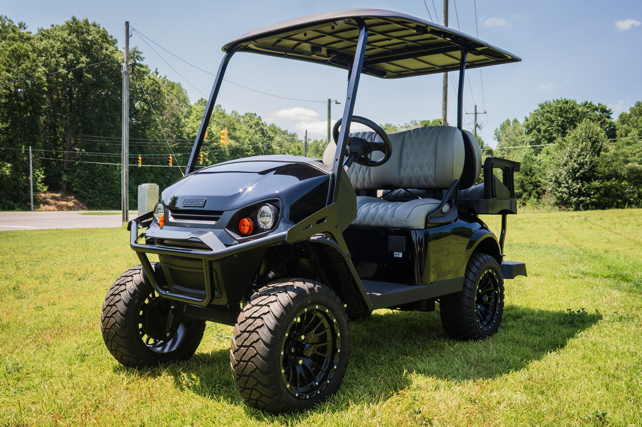2025 EZGO EXPRESS