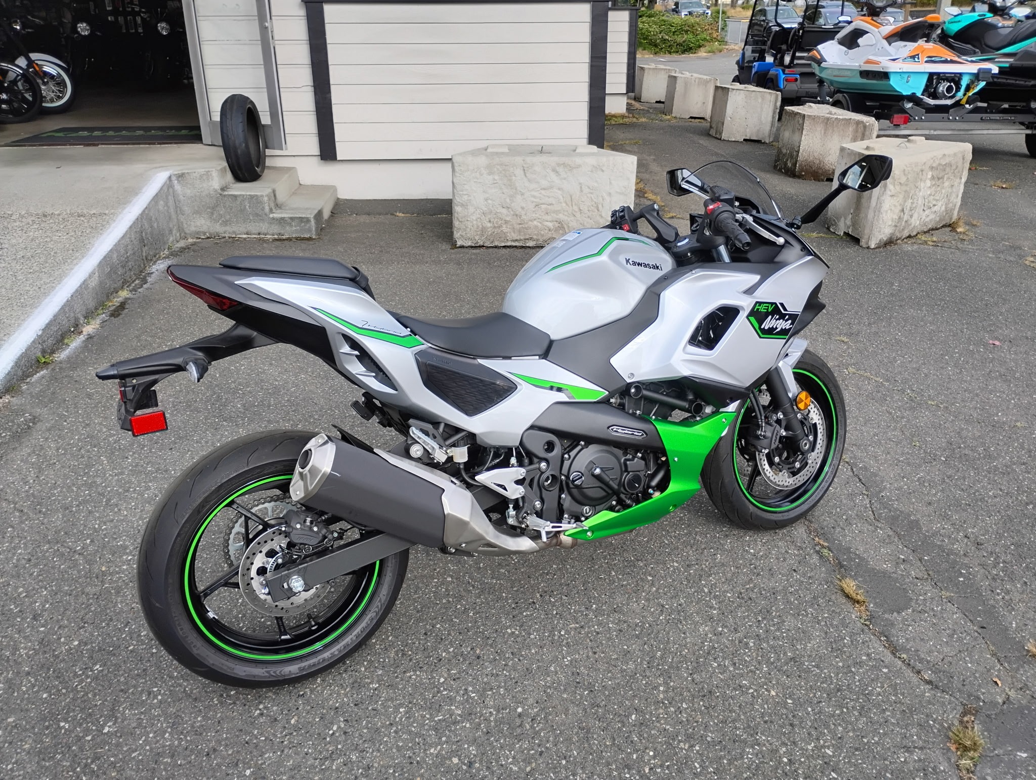 New 2024 Kawasaki Ninja 7 Hybrid ABS Motorcycles in Bellevue, WA